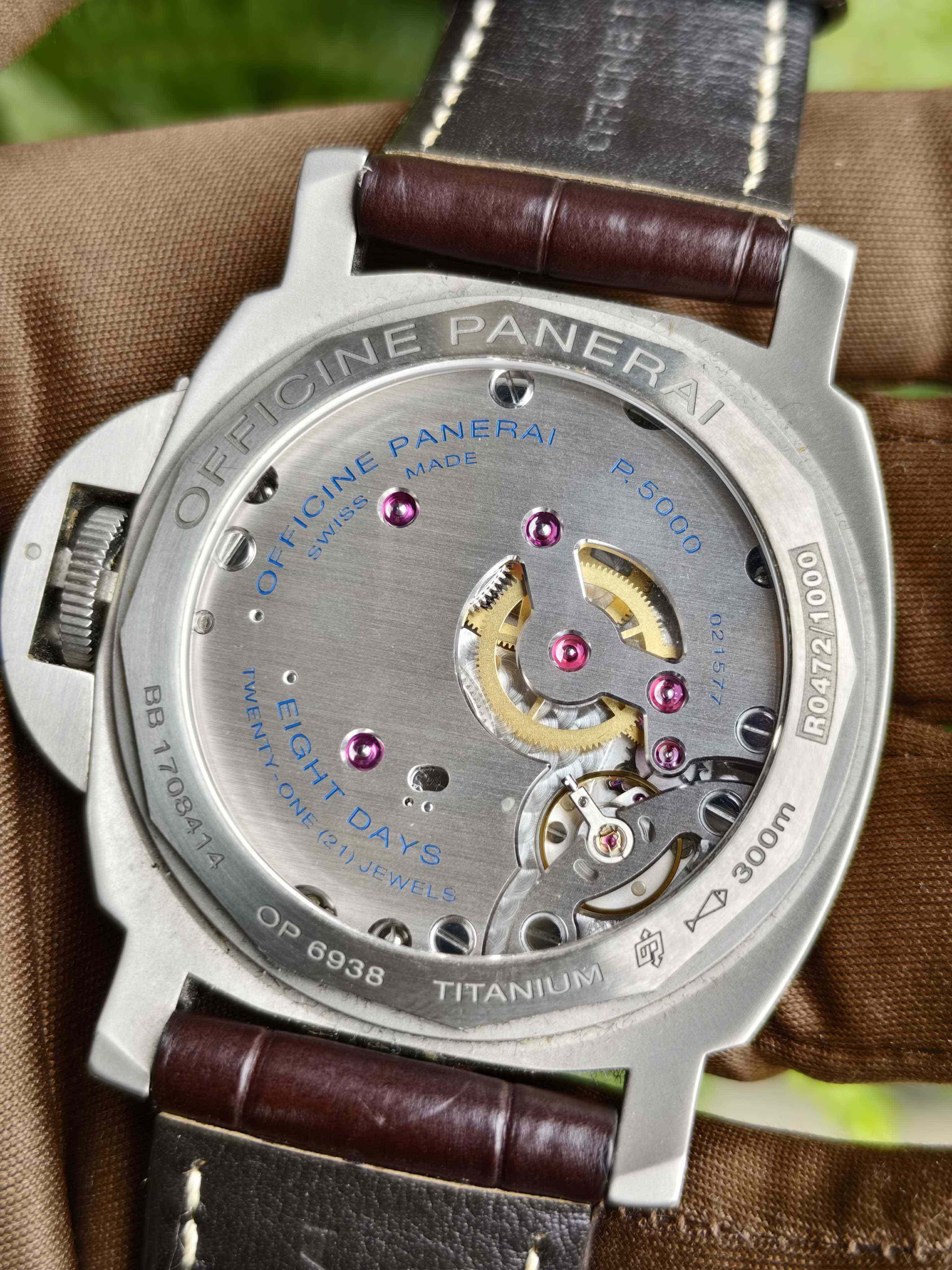 Panerai PAM00562 detail 6