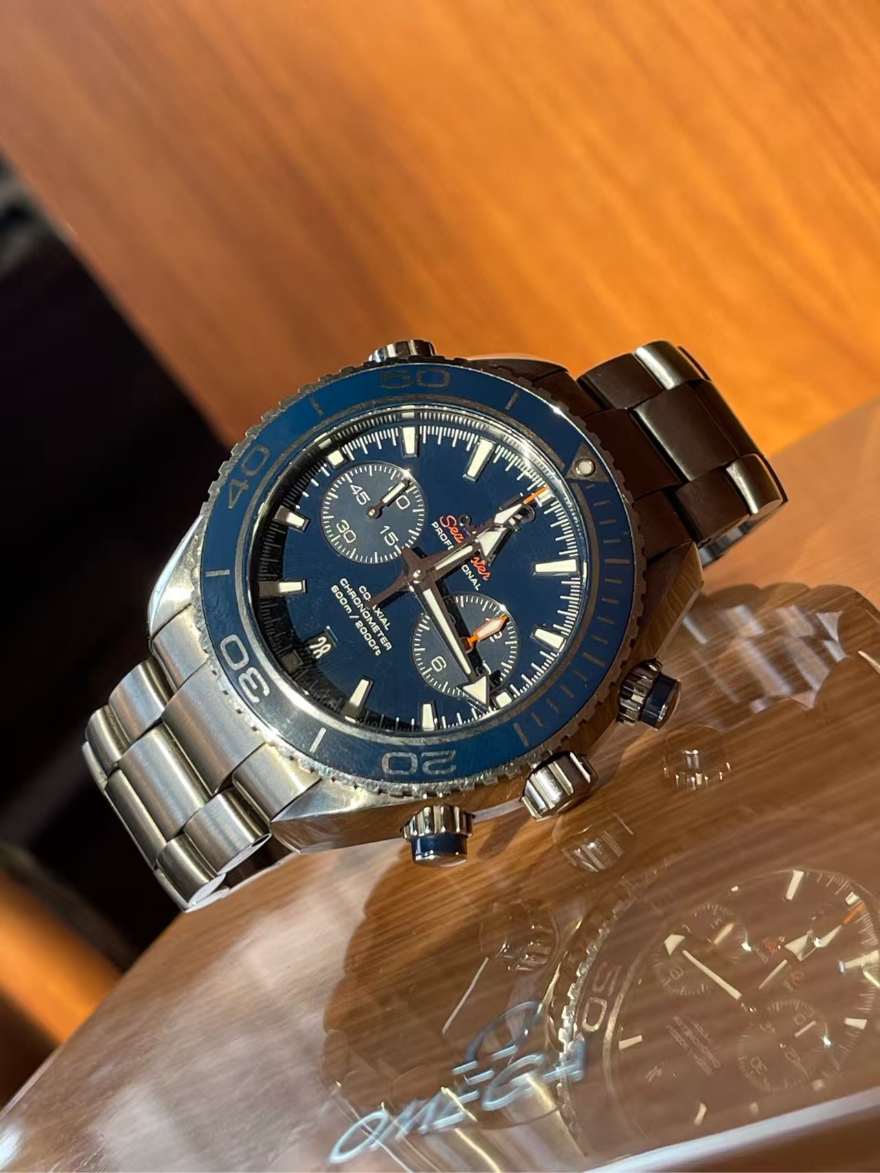 Omega 232.90.46.51.03.001 detail 3