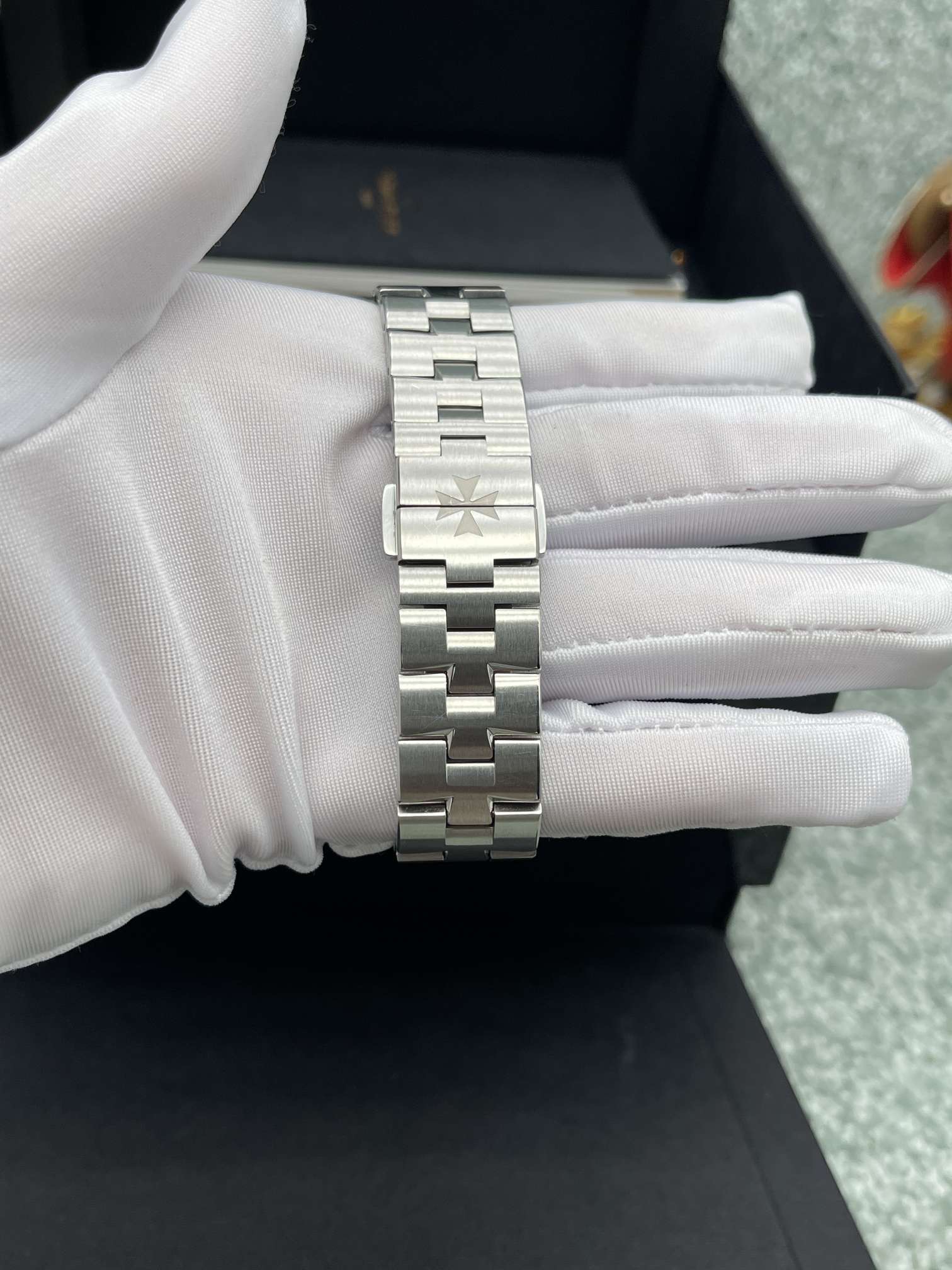 Vacheron Constantin 2305V / 100A-B170 detail 2