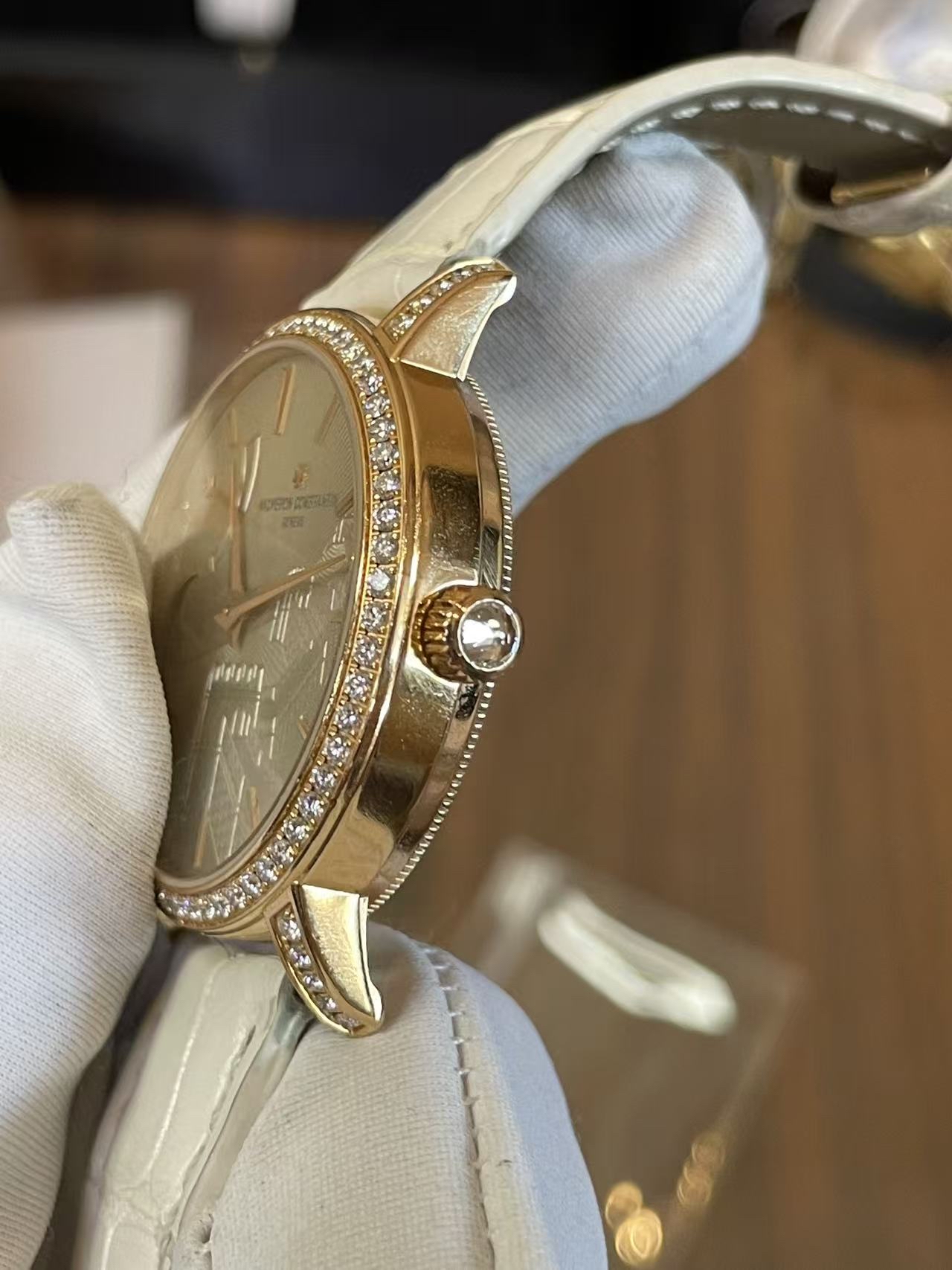 Vacheron Constantin 83570 / 000R-B388 detail 2