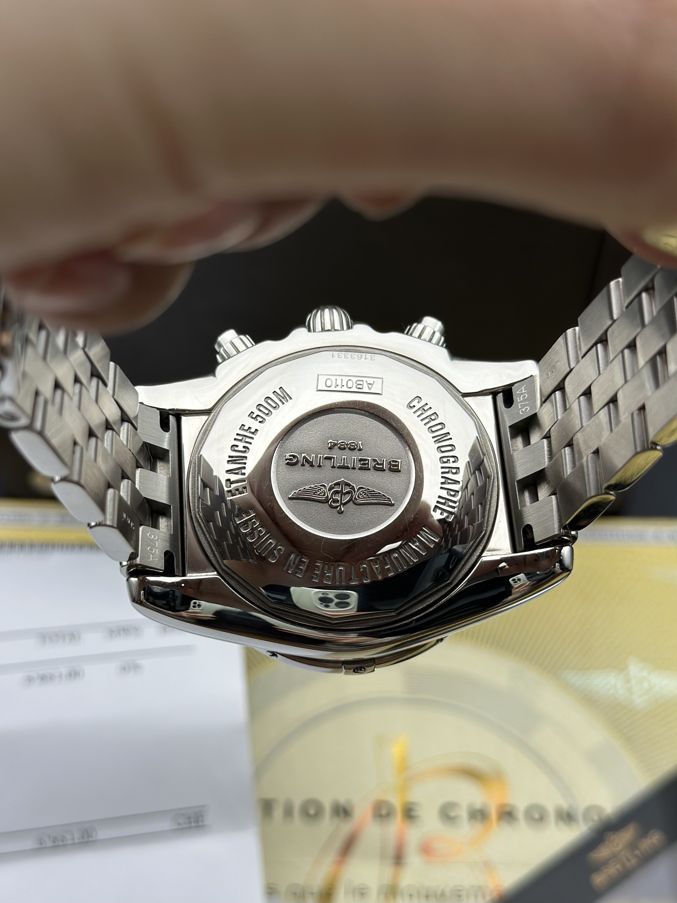 Breitling AB011012.B967.375A detail 6
