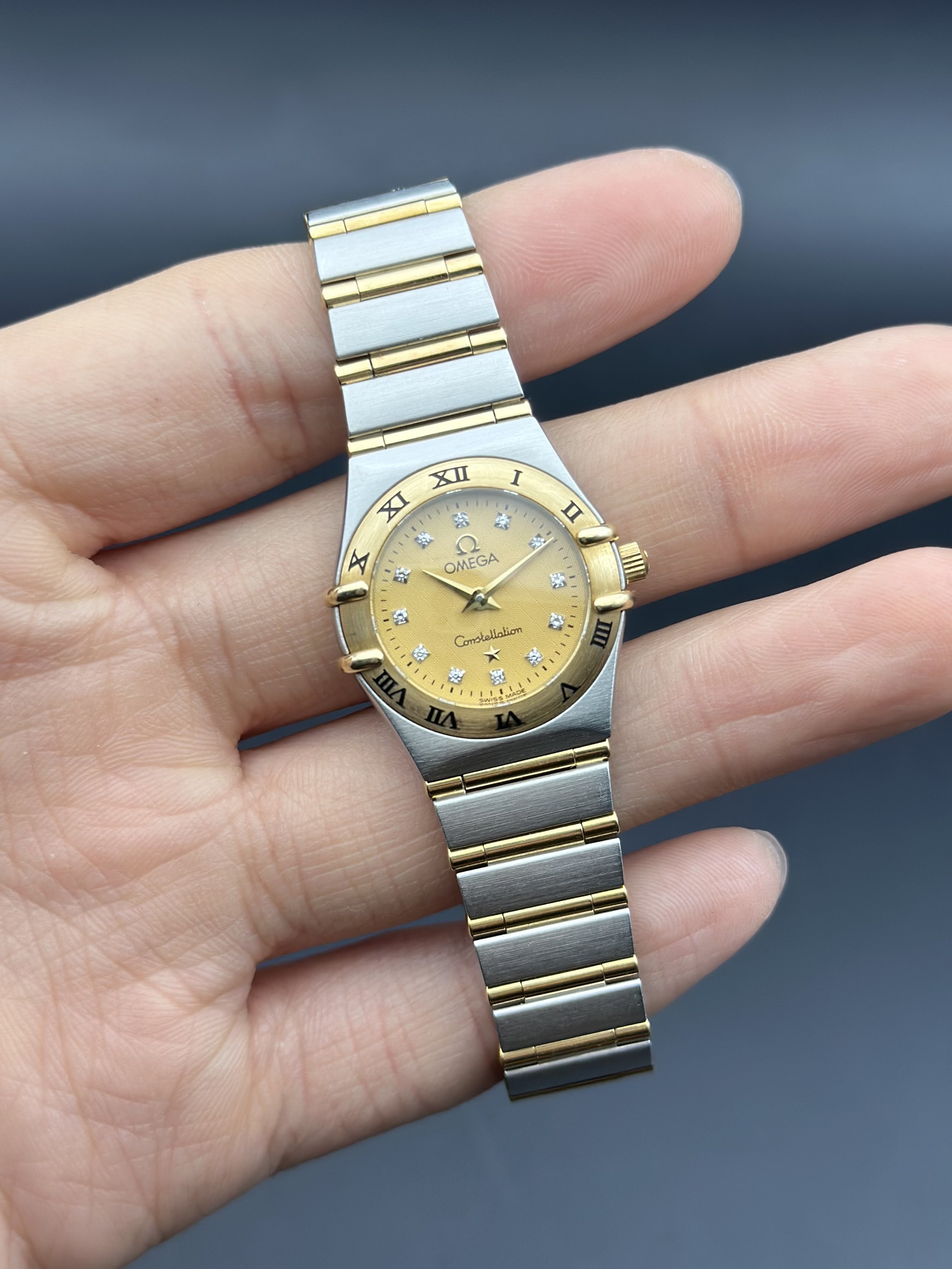 Omega 1262.15.00 detail 1