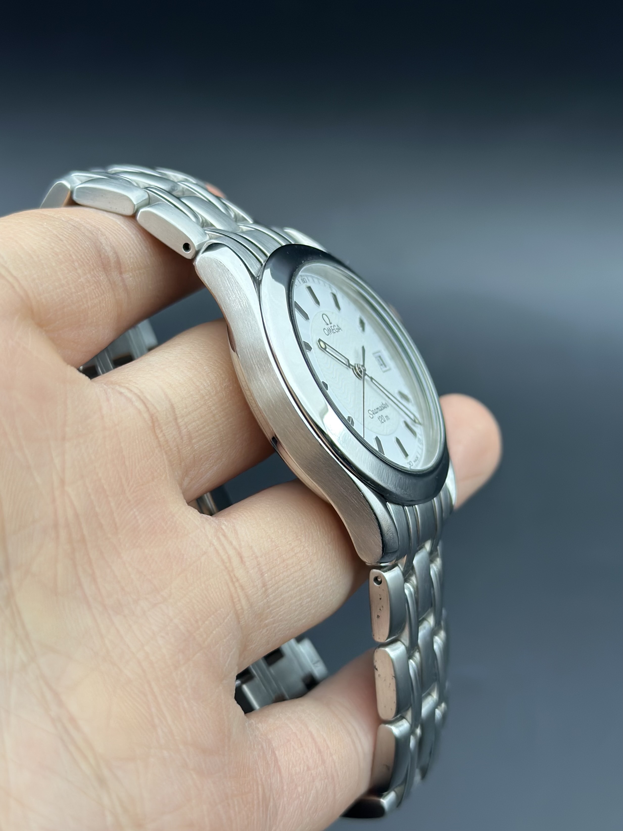 Omega 2511.21.00 detail 3
