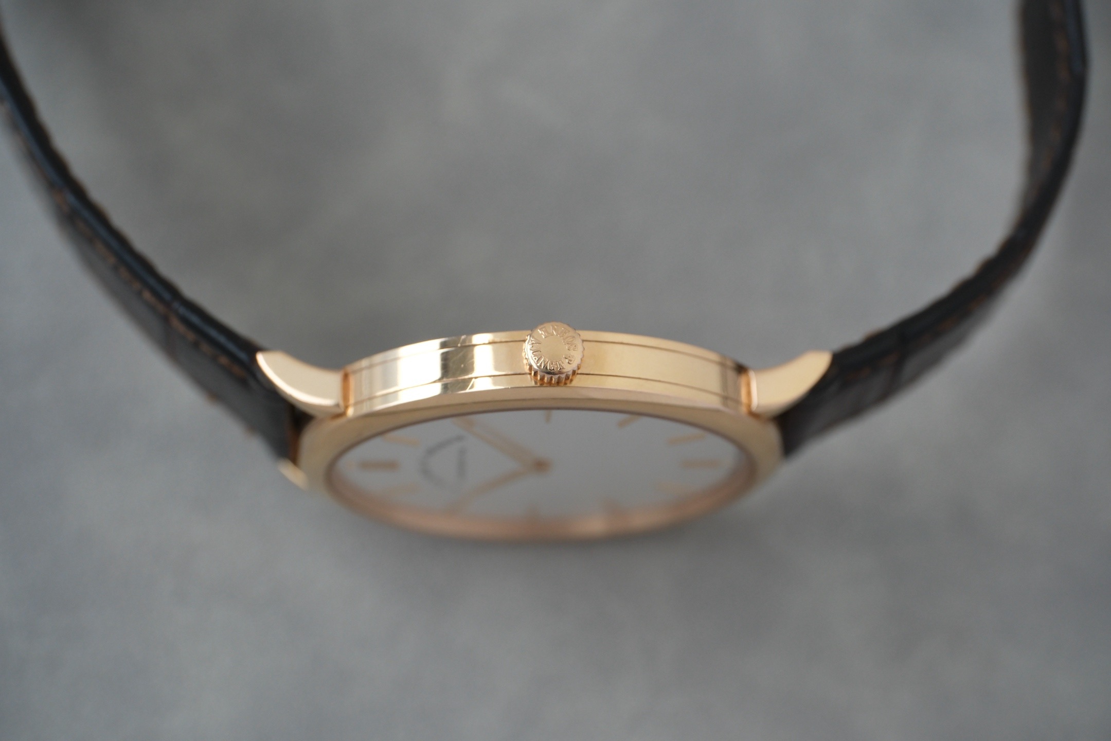 A. Lange & S&ouml;hne 211.032 detail 2