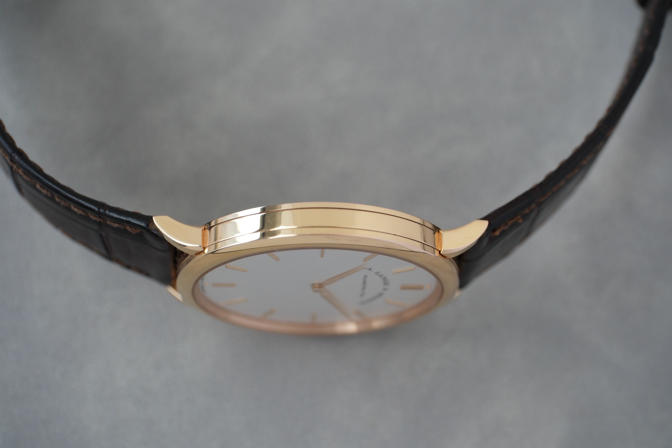 A. Lange & S&ouml;hne 211.032 detail 3