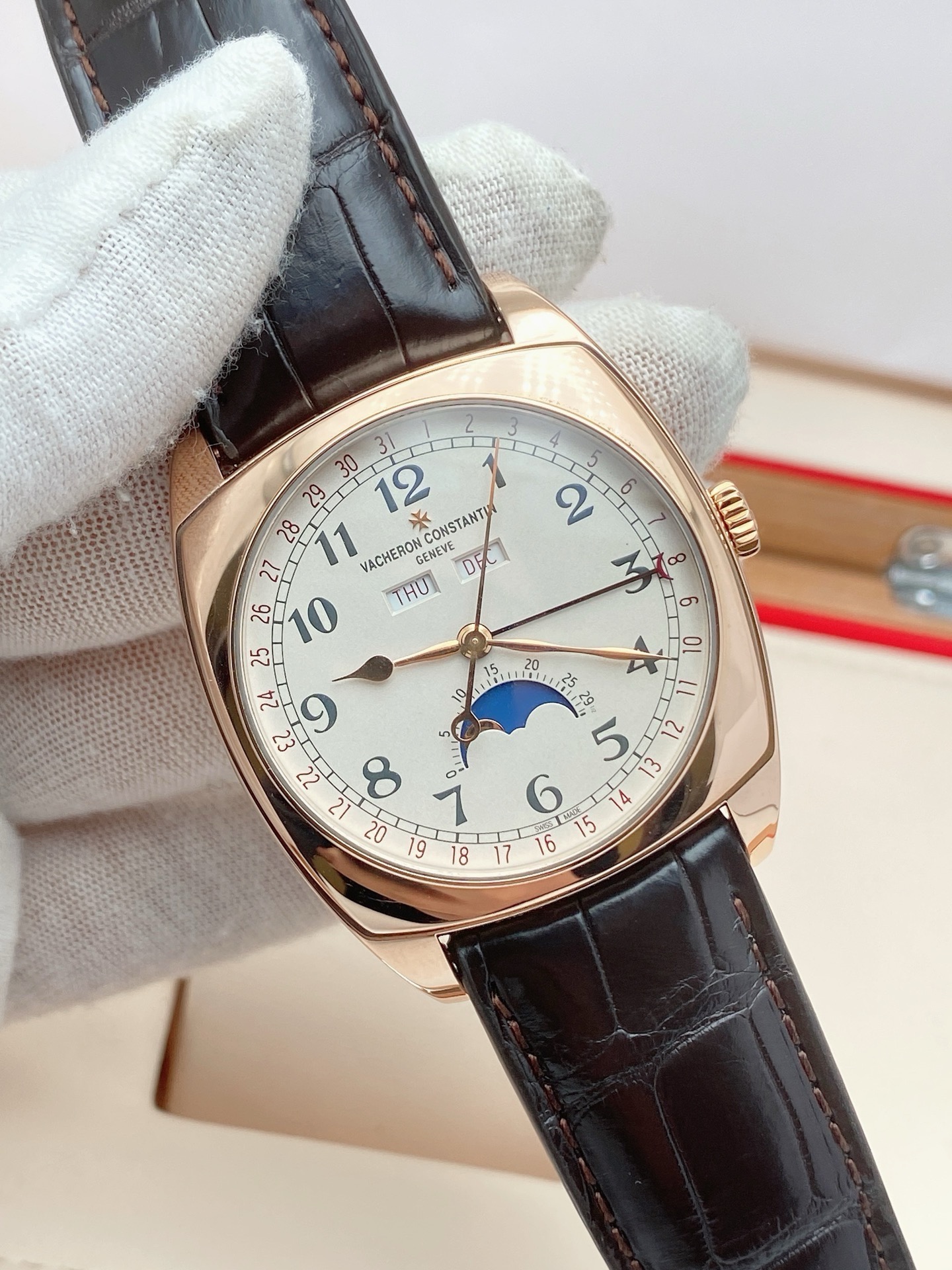 Vacheron Constantin 4000S / 000R-B123 detail 3
