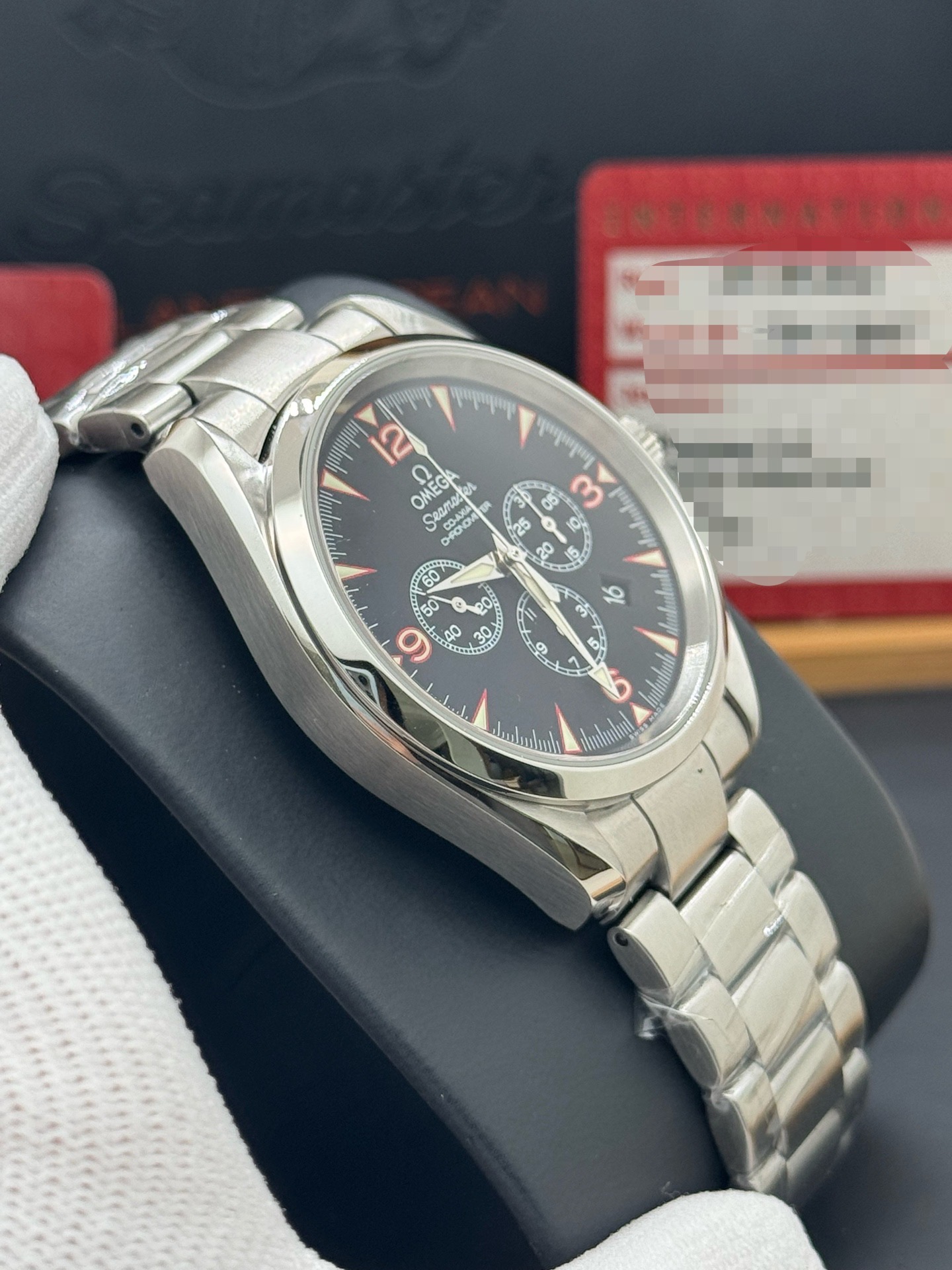 Omega 2512.53.00 detail 2