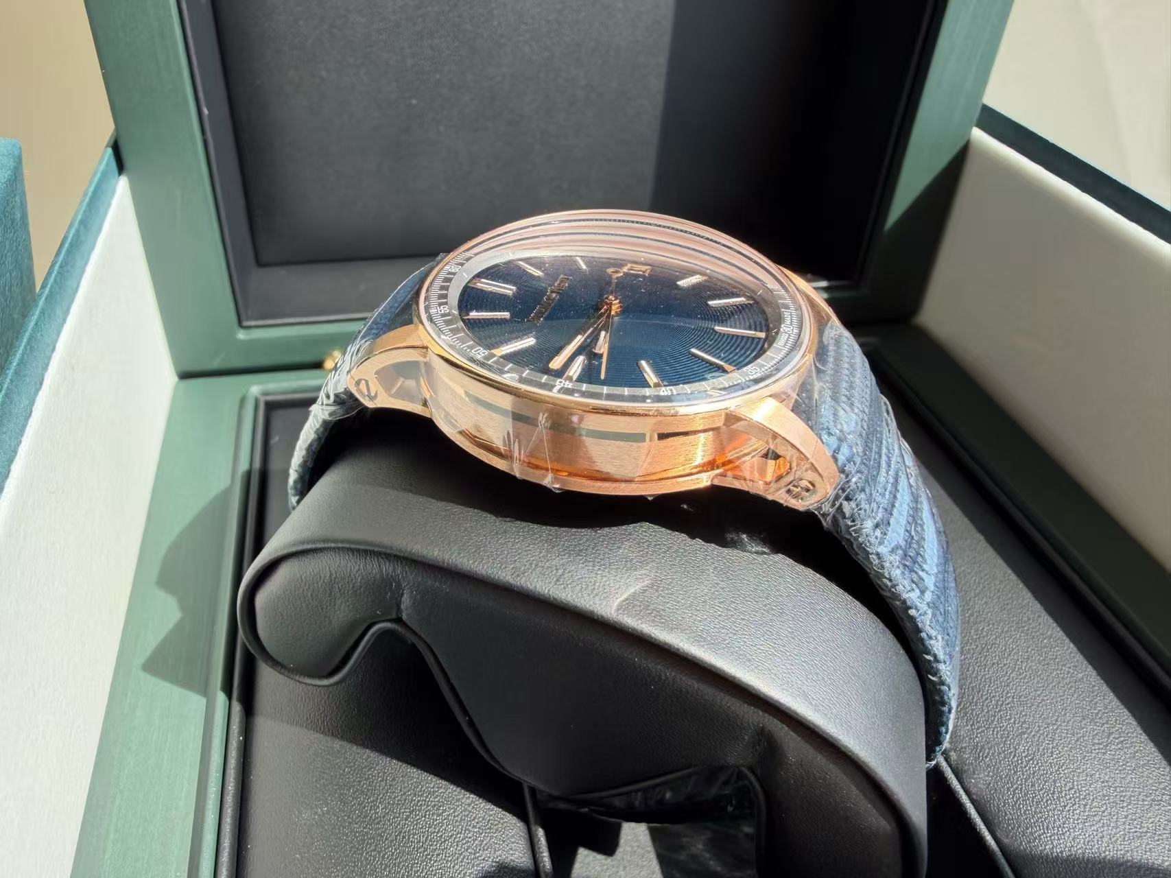 Audemars Piguet 15210or detail 2