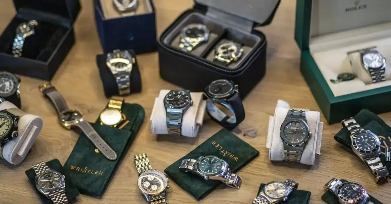 Best Websites to Buy Pre-Owned Watches Safely Online