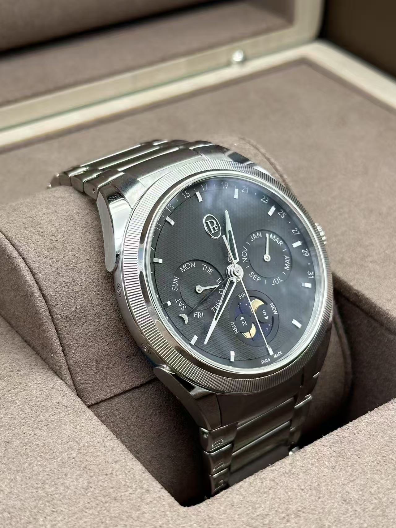 Parmigiani Fleurier pfc907-1020001-100182 detail 2