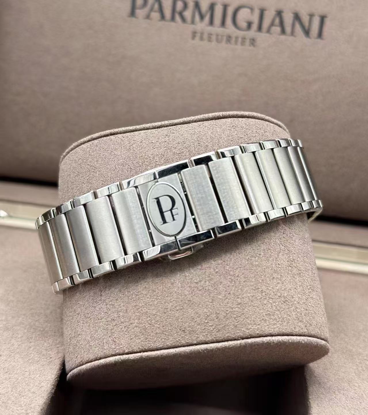 Parmigiani Fleurier pfc907-1020001-100182 detail 5
