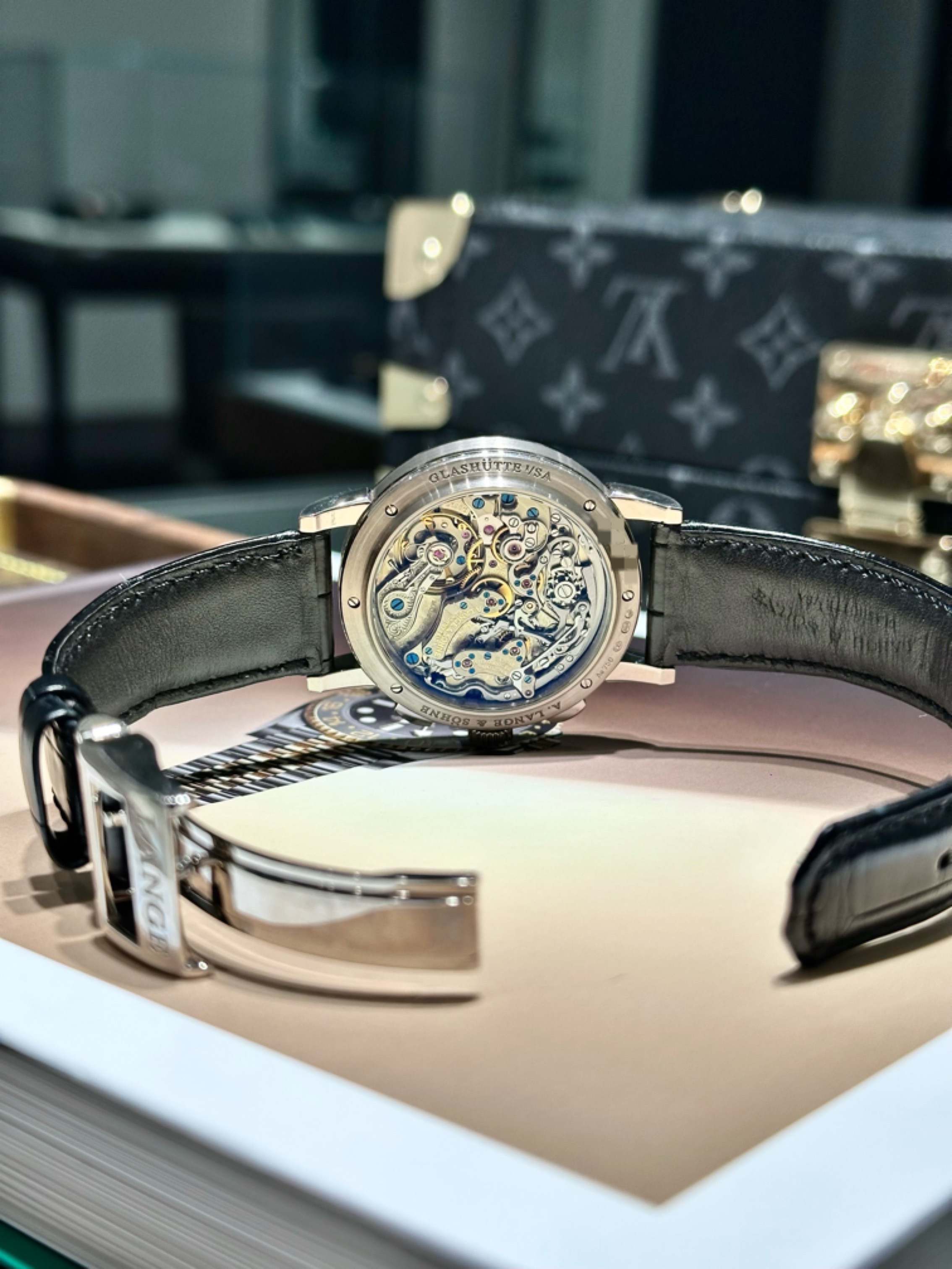 A. Lange & S&ouml;hne 414.028 detail 5
