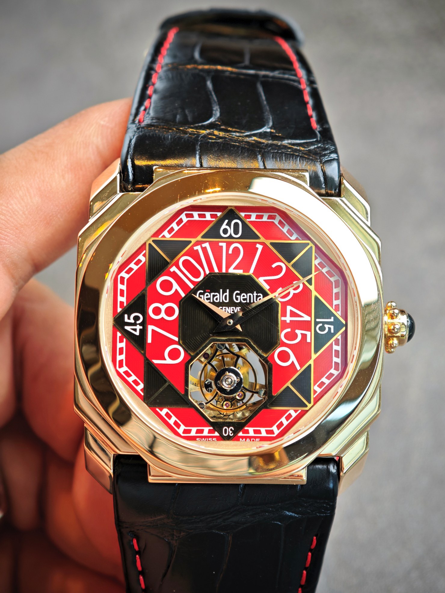 G&eacute;rald Genta OCTO TOURBILLON detail 1