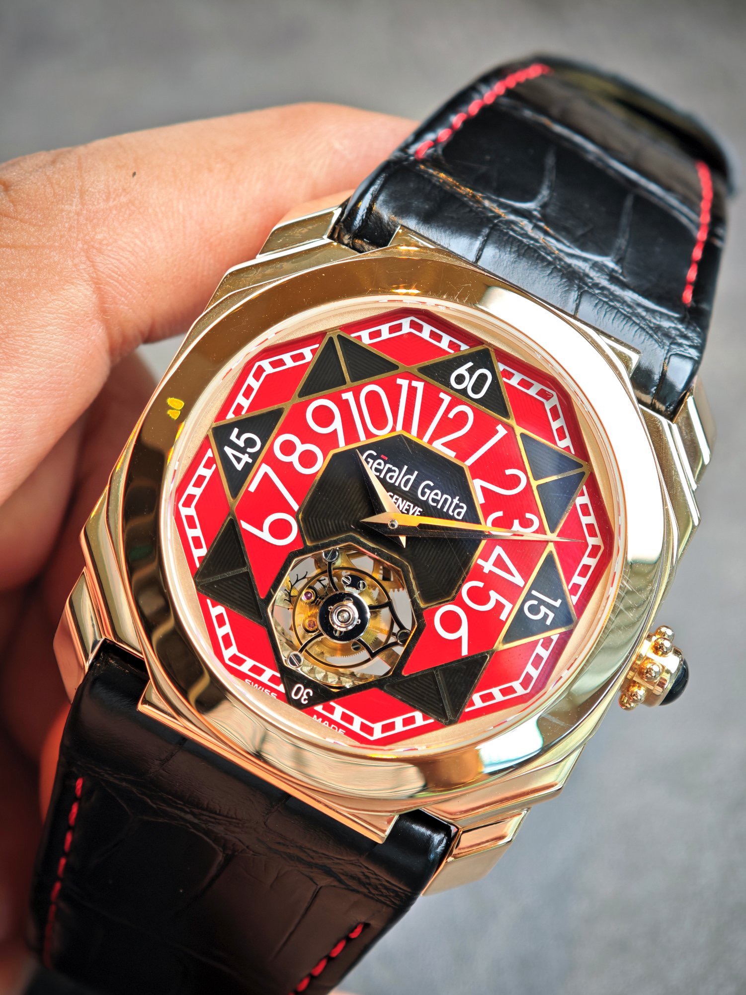 G&eacute;rald Genta OCTO TOURBILLON detail 2