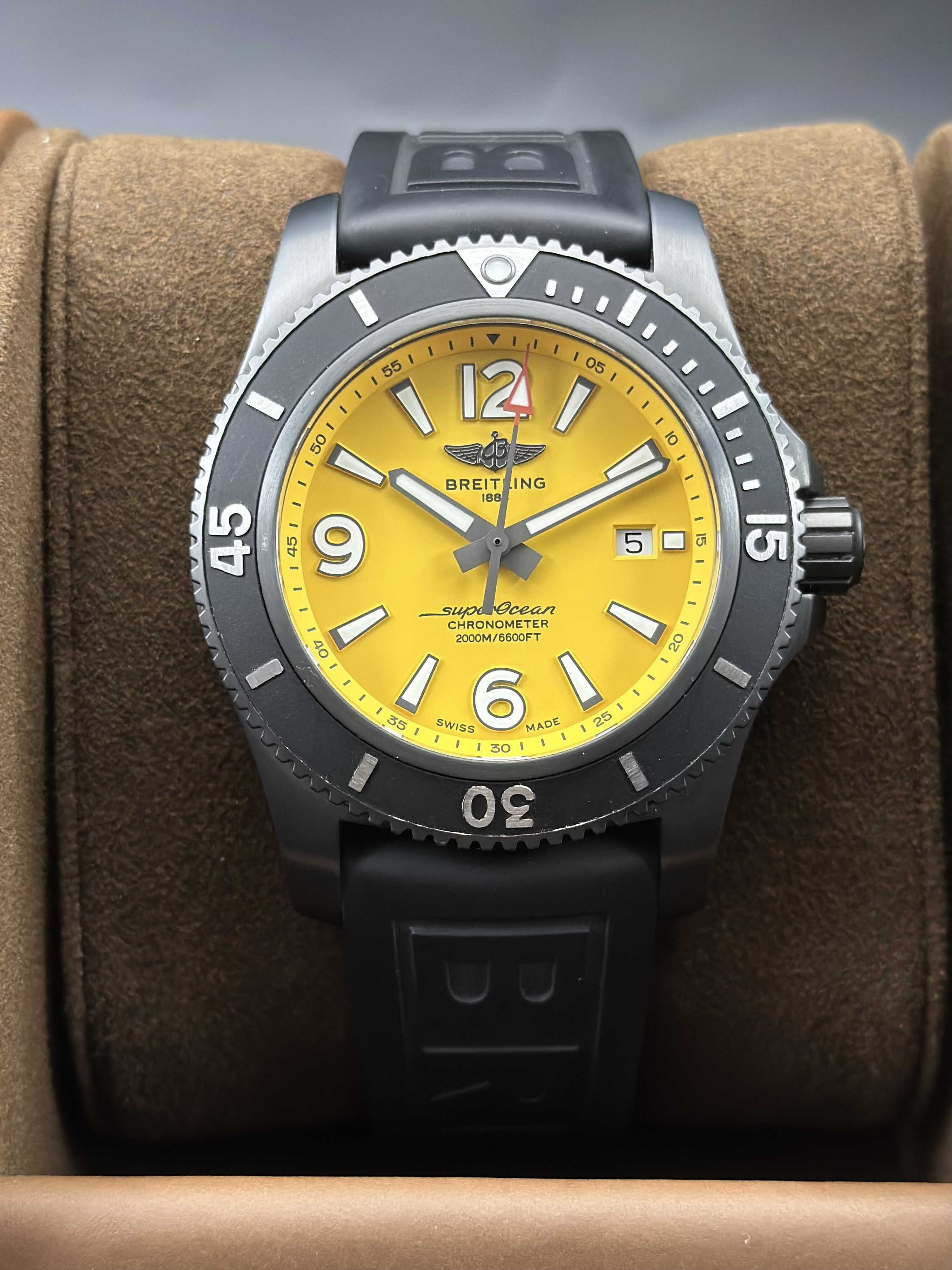 Breitling M17368D71I1S1