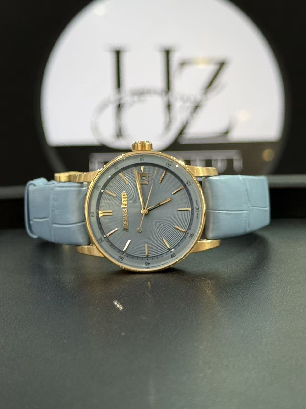 Audemars Piguet 77410OR detail 6