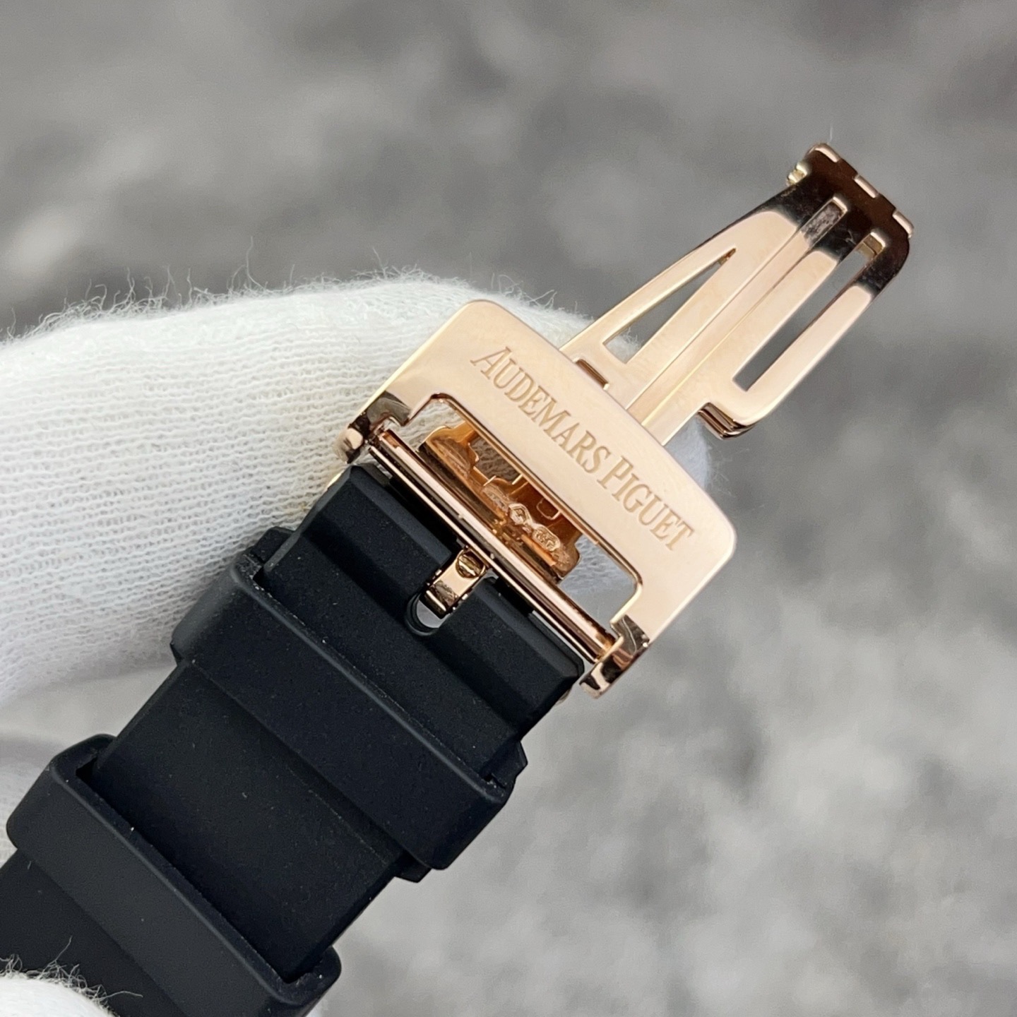 Audemars Piguet 26320OR detail 8