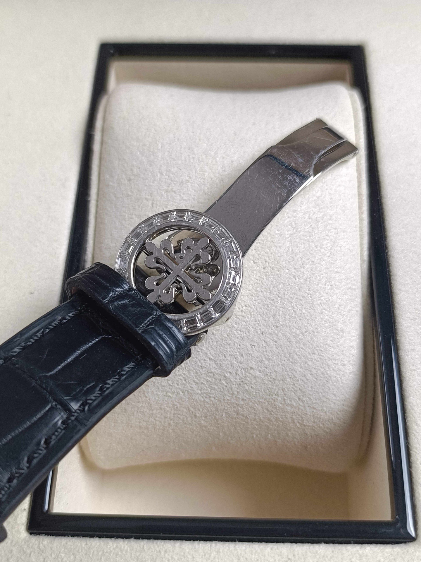 Patek Philippe 5271P-010 detail 4