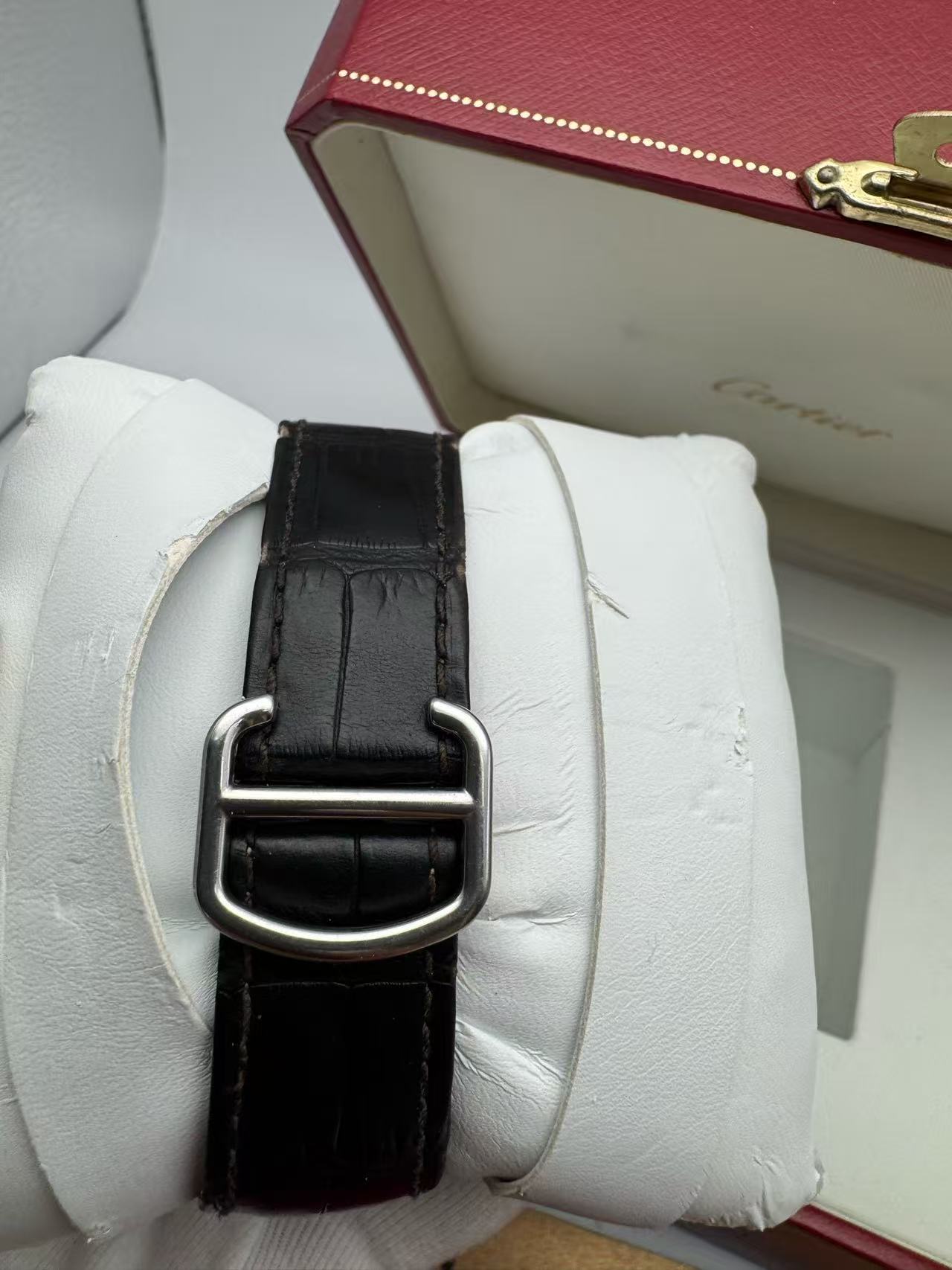 Cartier W7100043 detail 3