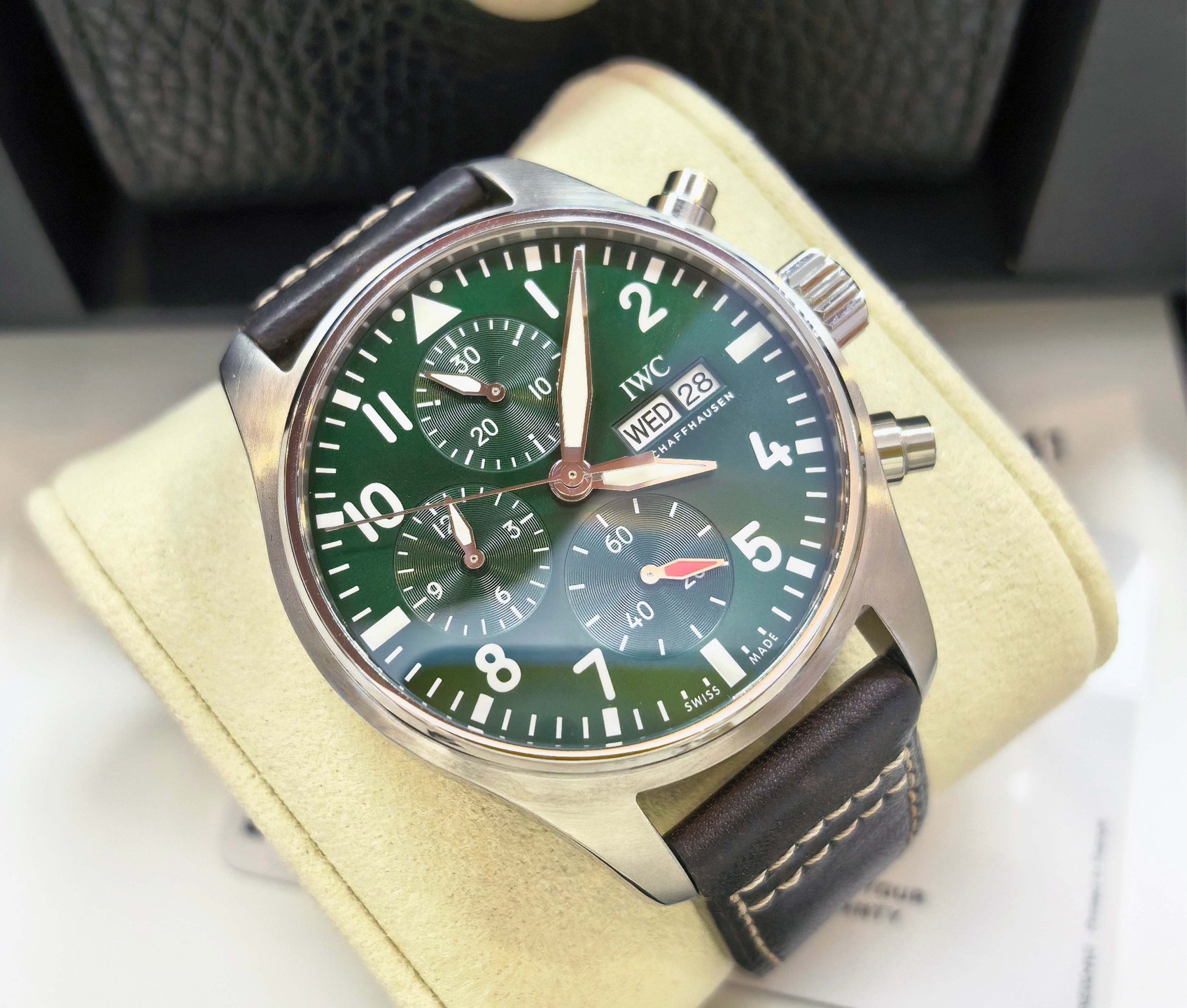IWC IW378005 detail 3