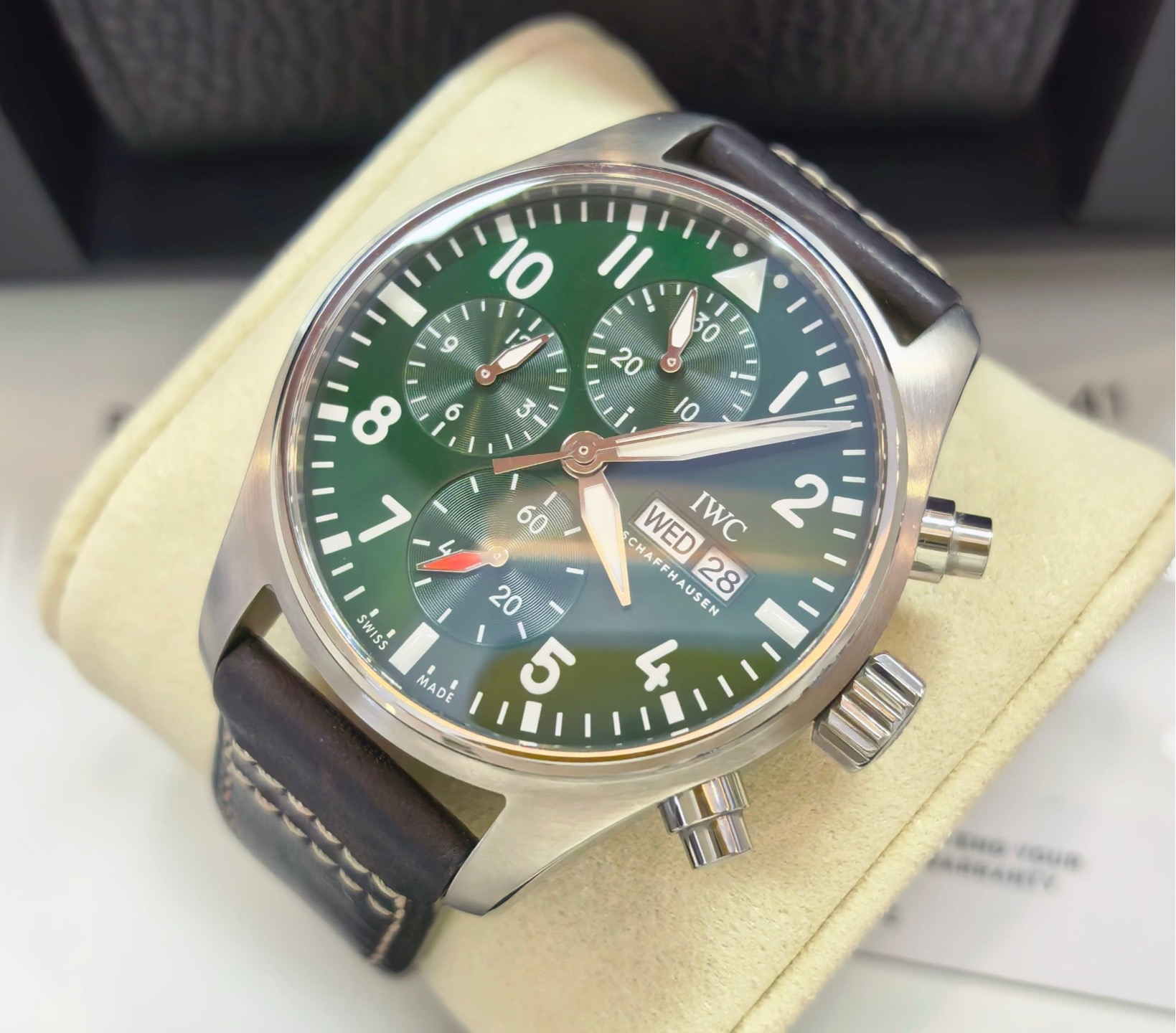 IWC IW378005 detail 4
