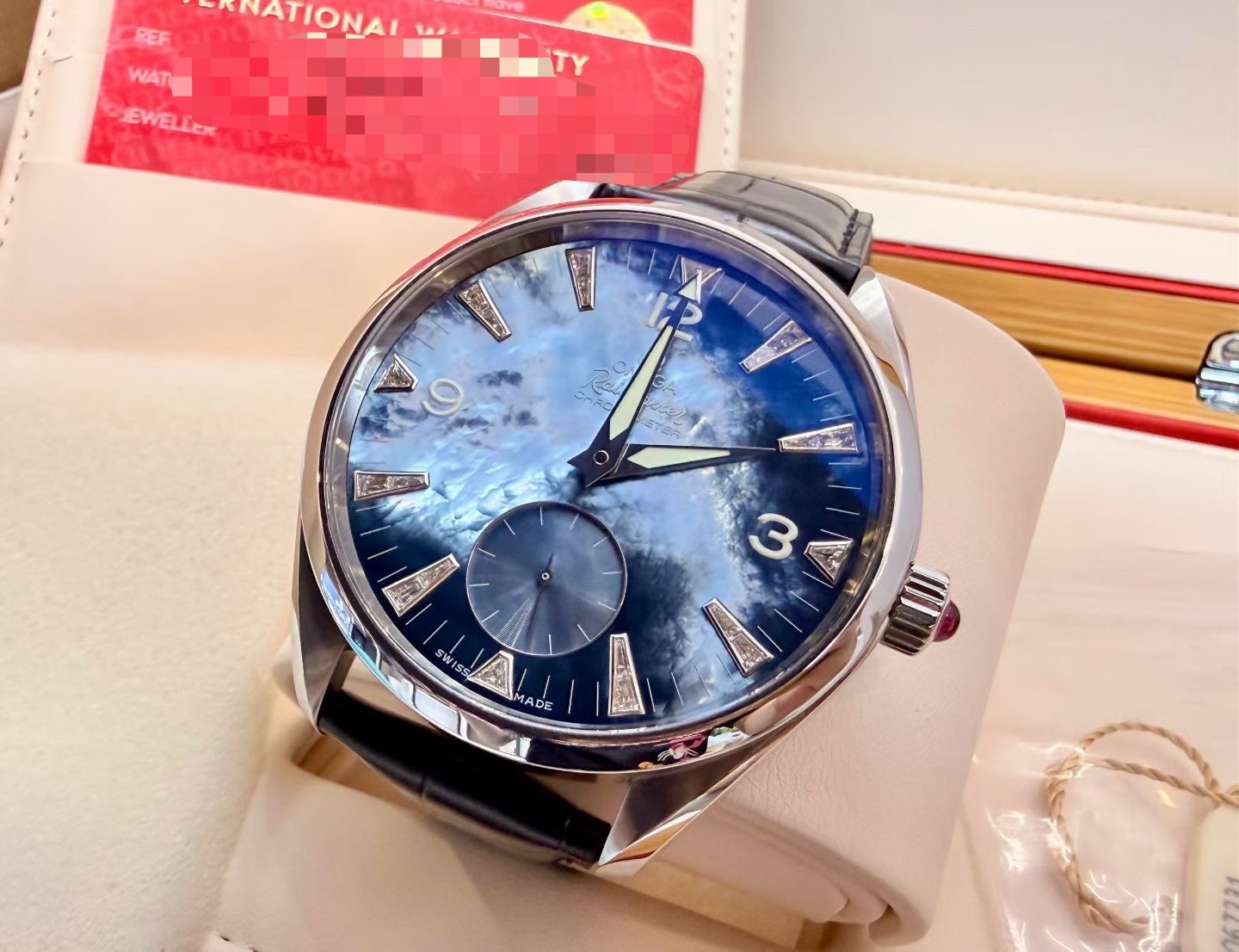 Omega 2806.72.31 detail 4