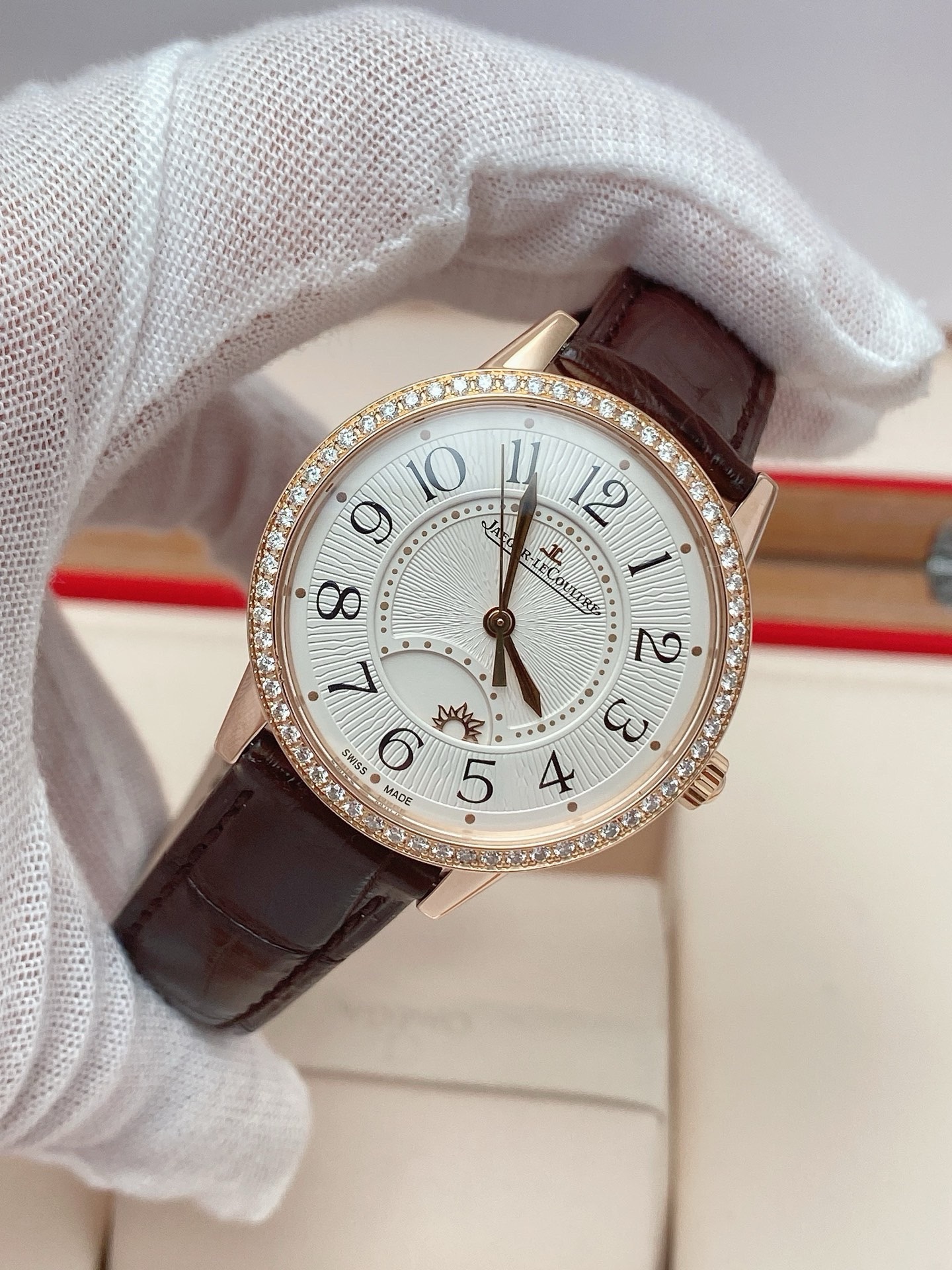 Jaeger-LeCoultre 3442430 detail 2