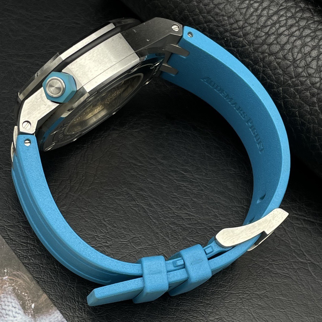 Audemars Piguet 15710ST.OO.A032CA.01 detail 4