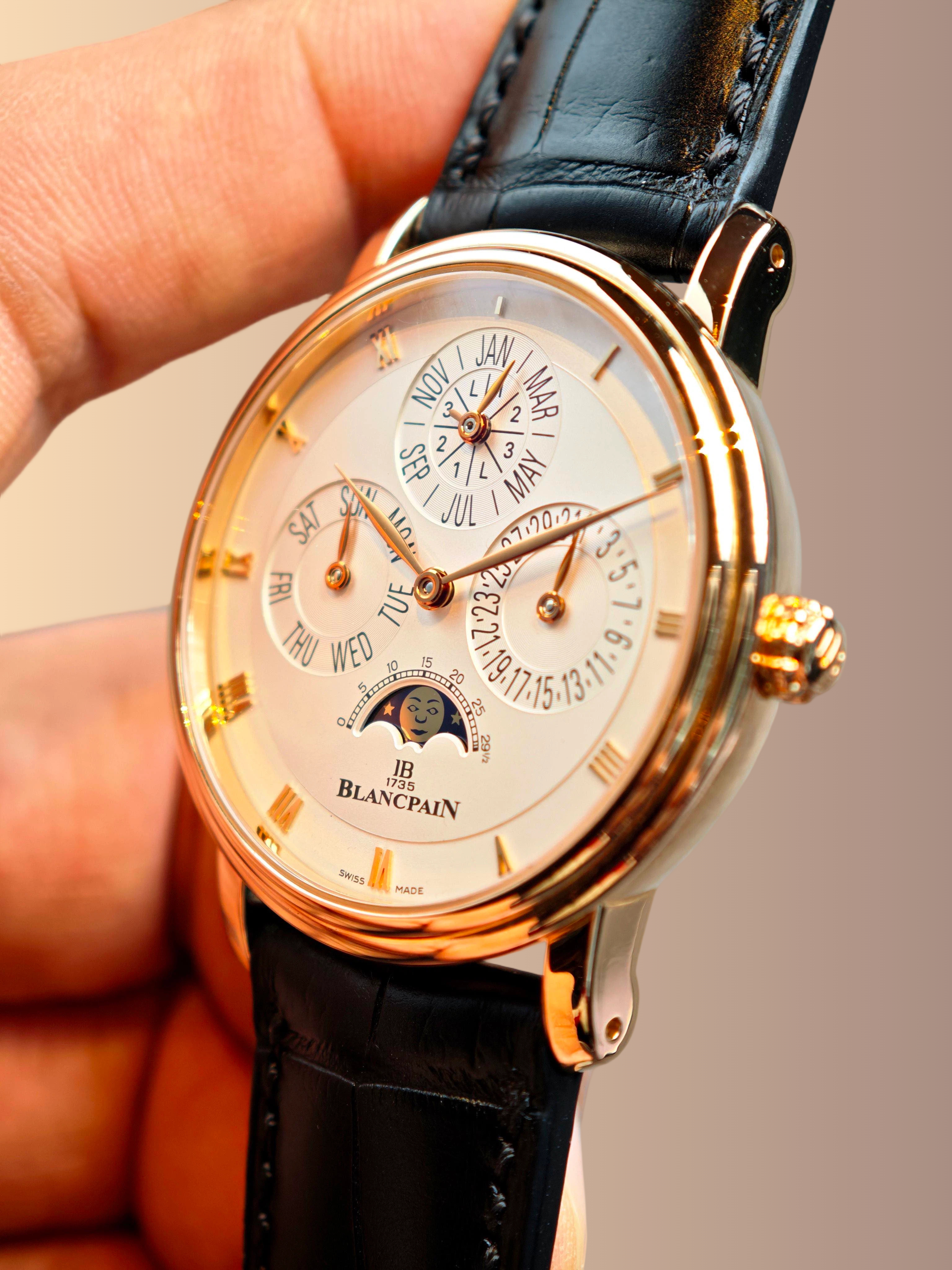 Blancpain 6057 3642 55A detail 6