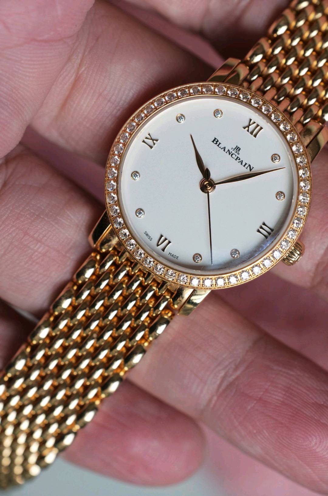 Blancpain 6104-2987-MMB detail 2