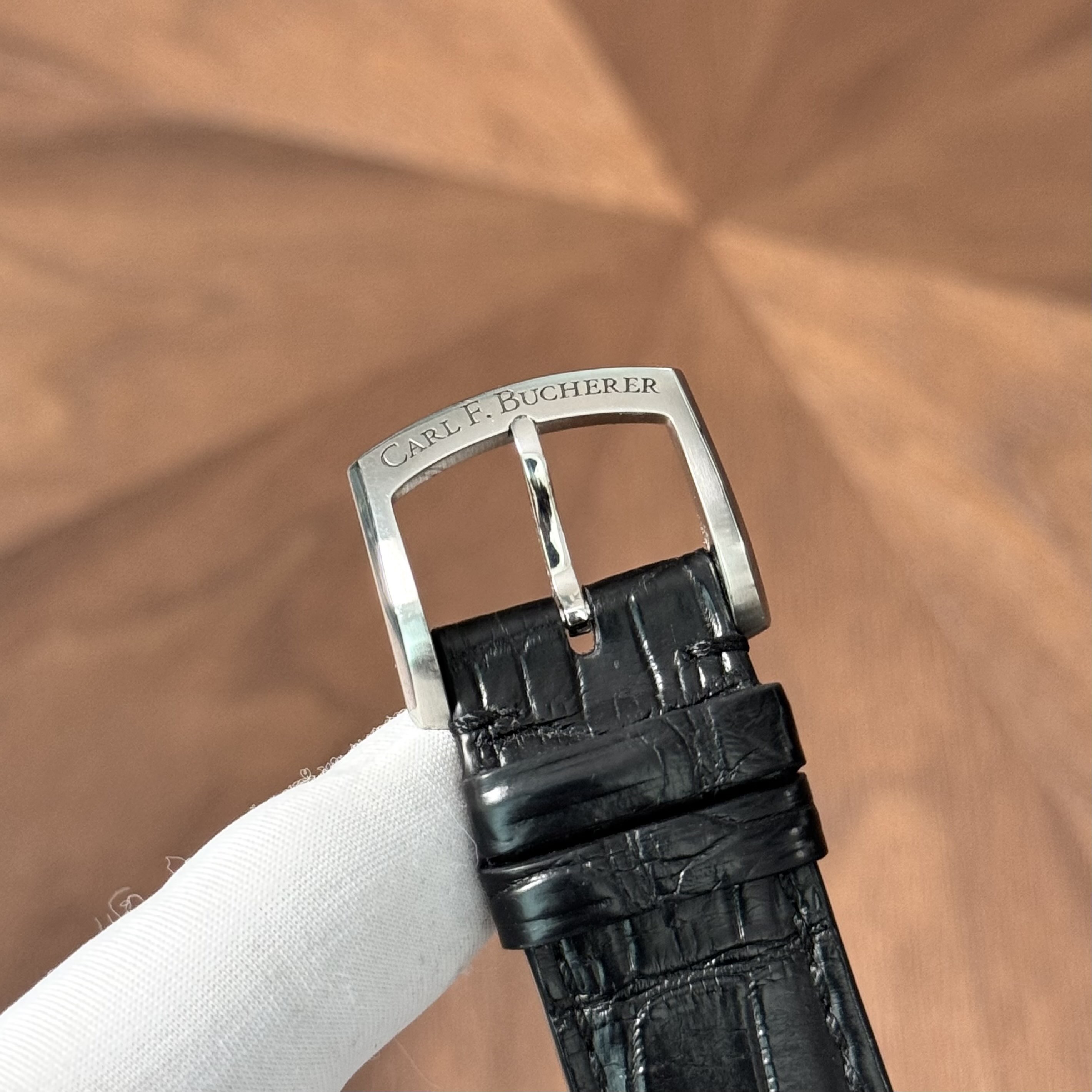 Carl F. Bucherer 00.10617.08.33.01 detail 5