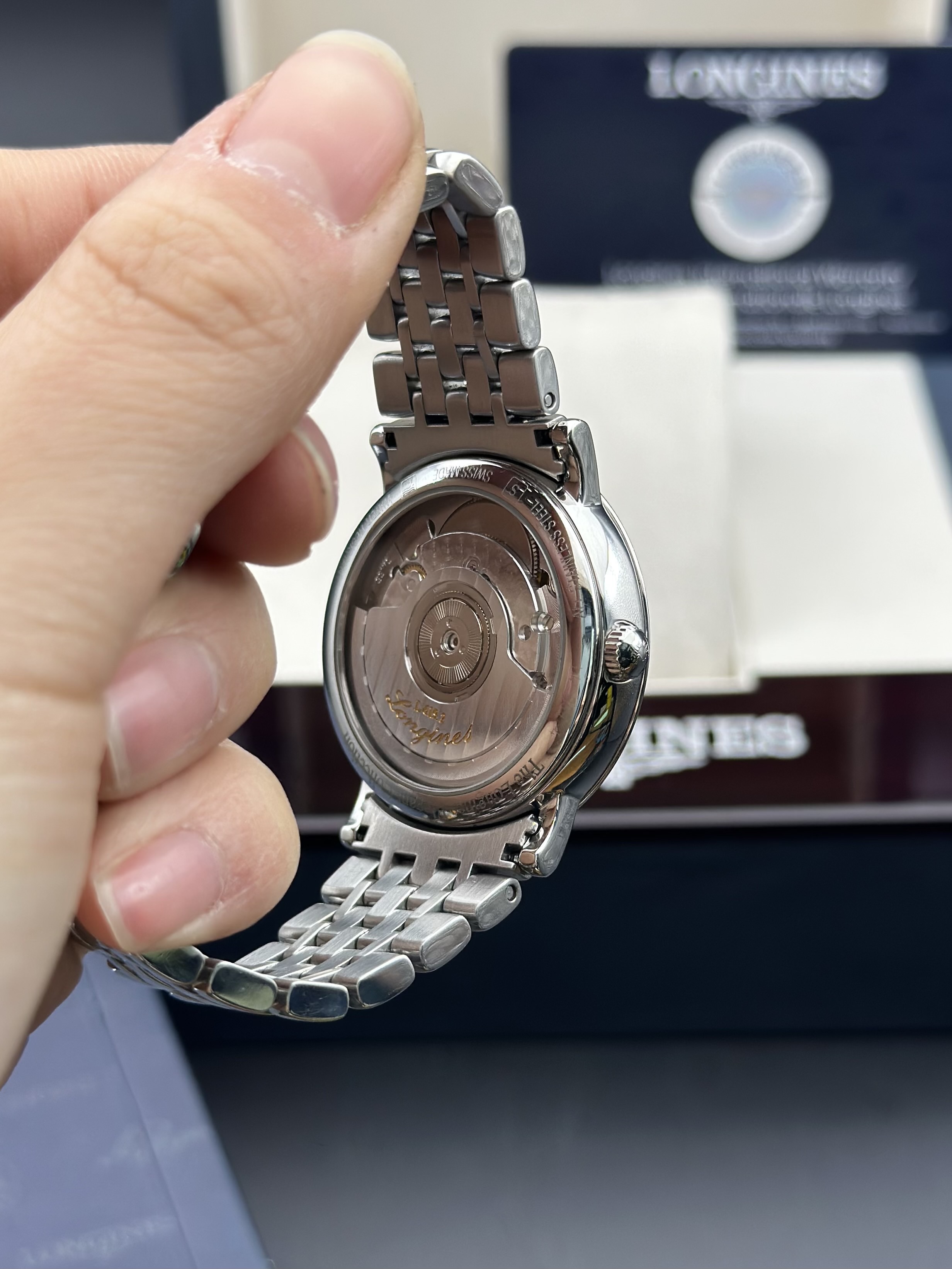 Longines L4.809.4.11.6 detail 5