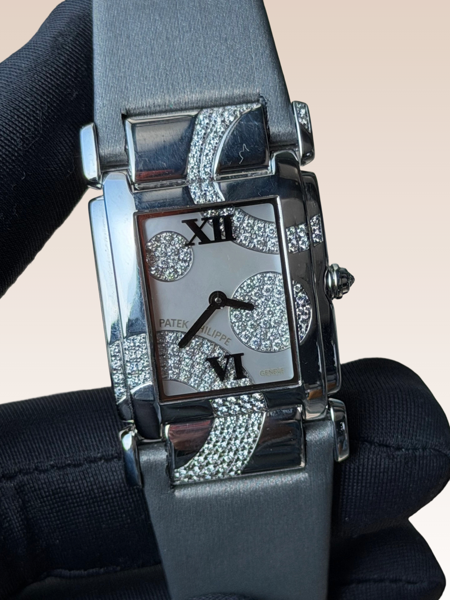 Patek Philippe 4914G-001