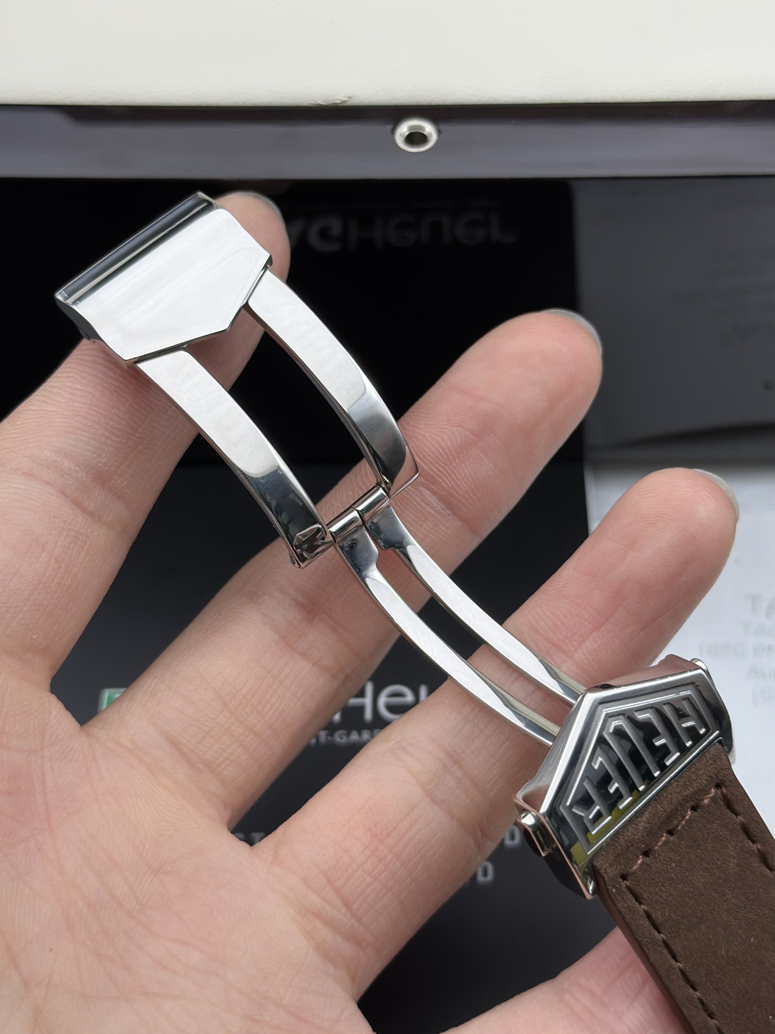TAG Heuer CAM2111.FC6259 detail 2