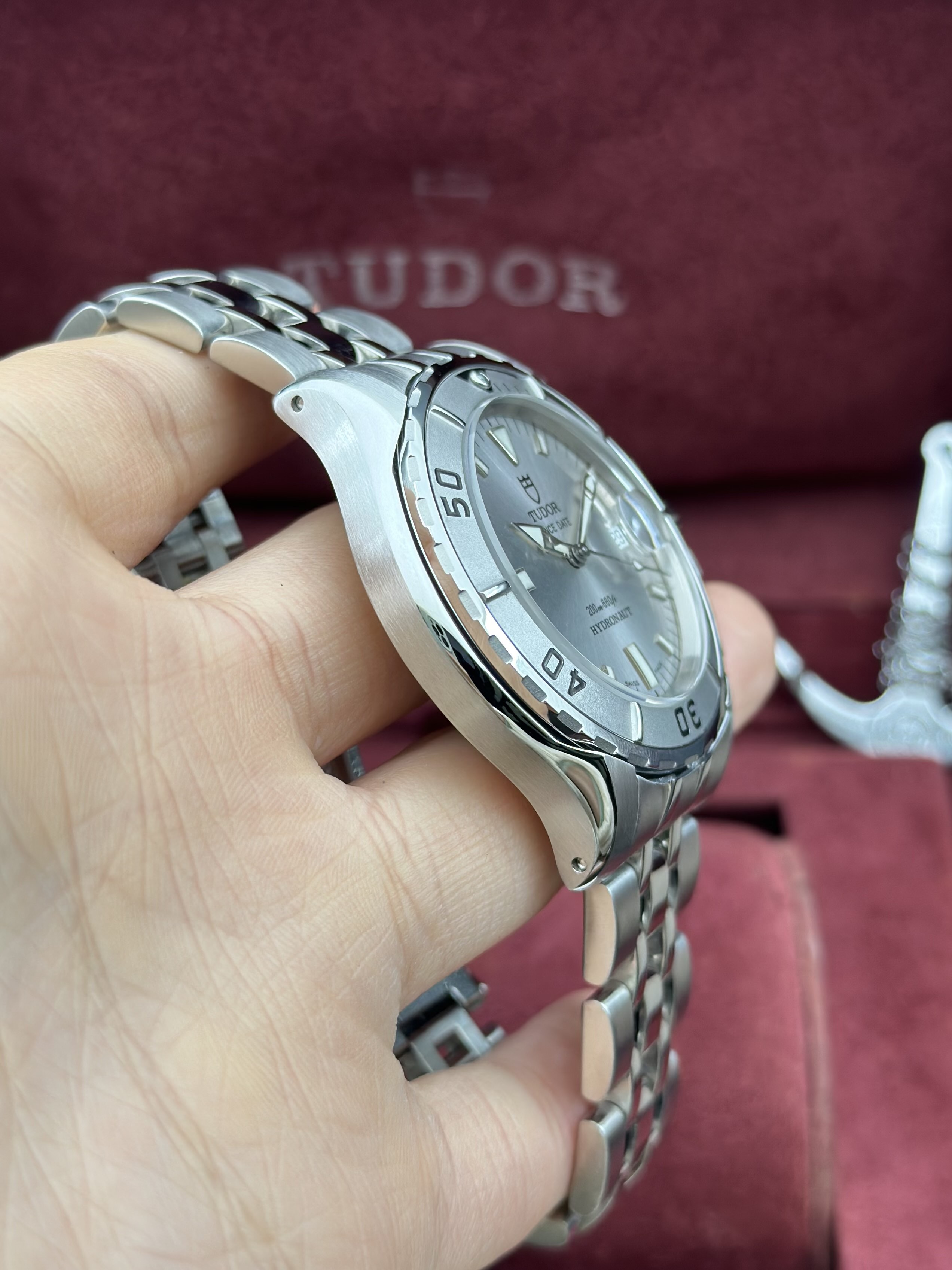 Tudor 89190P-93550 detail 2