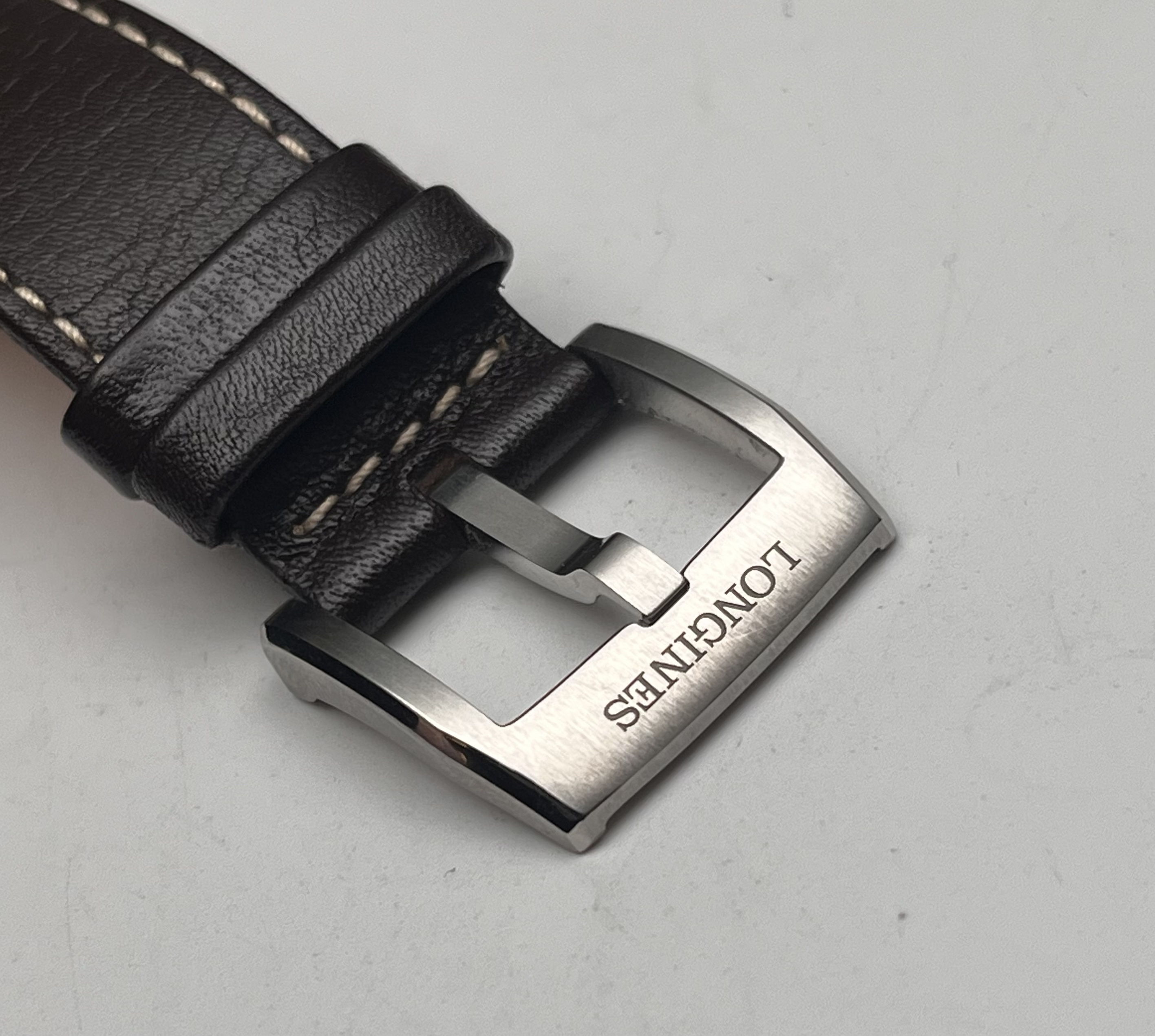 Longines L38114530 detail 6
