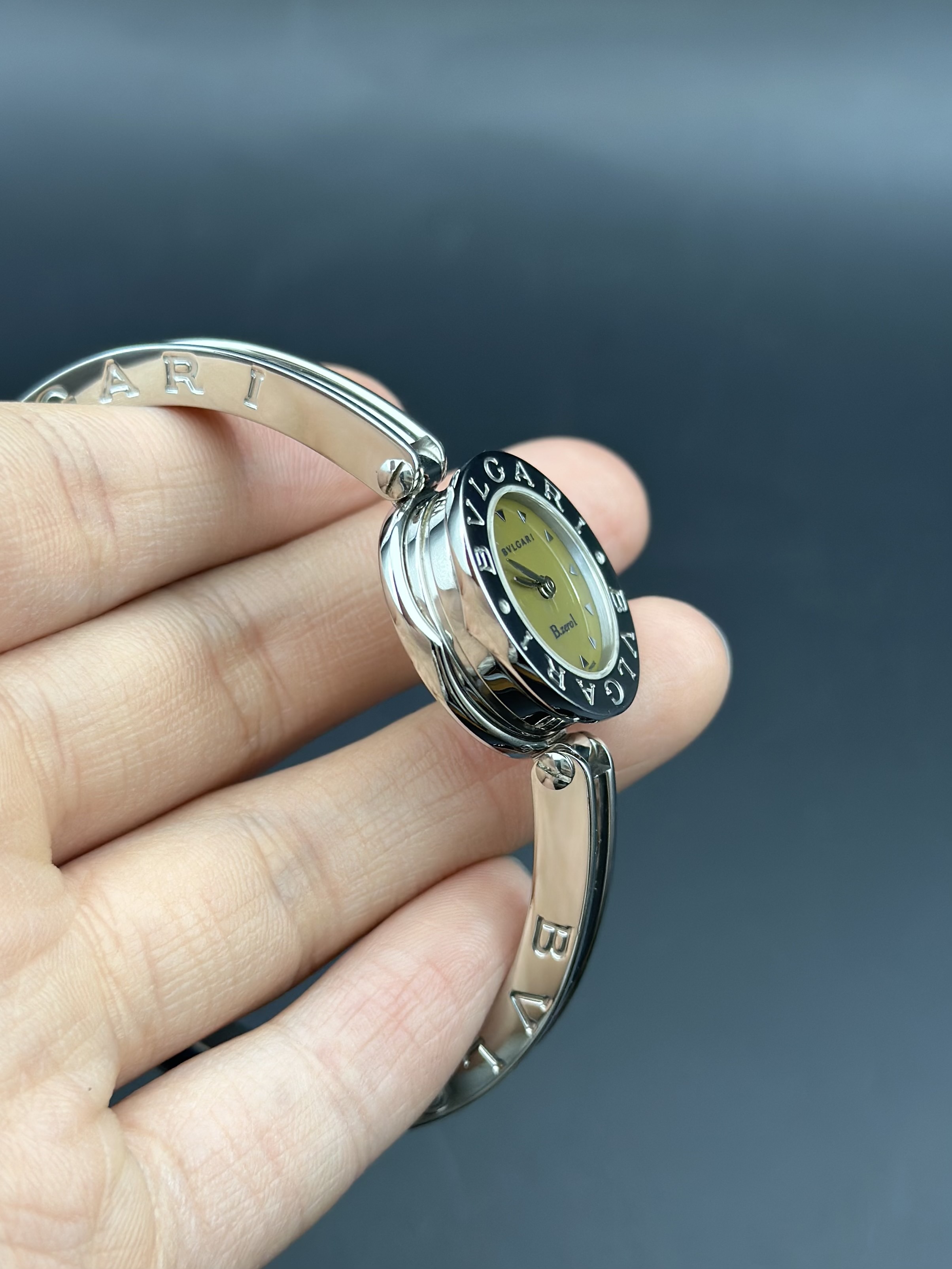 Bulgari BZ 22 S detail 2