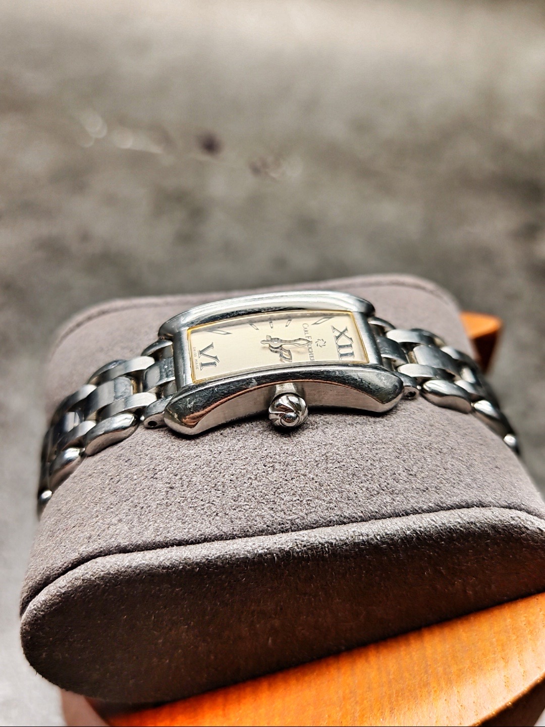 Carl F. Bucherer 10703 detail 3
