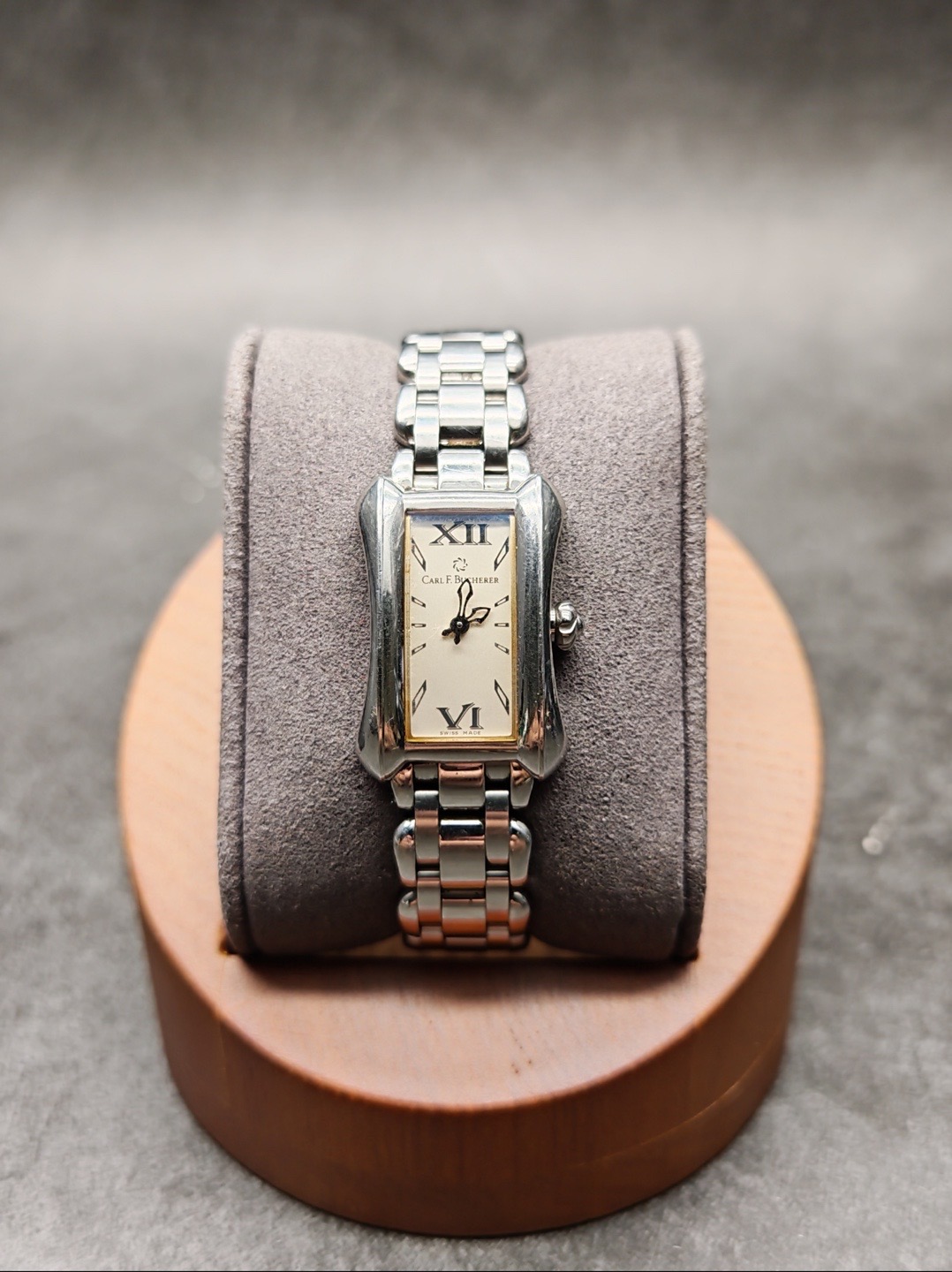 Carl F. Bucherer 10703 detail 1