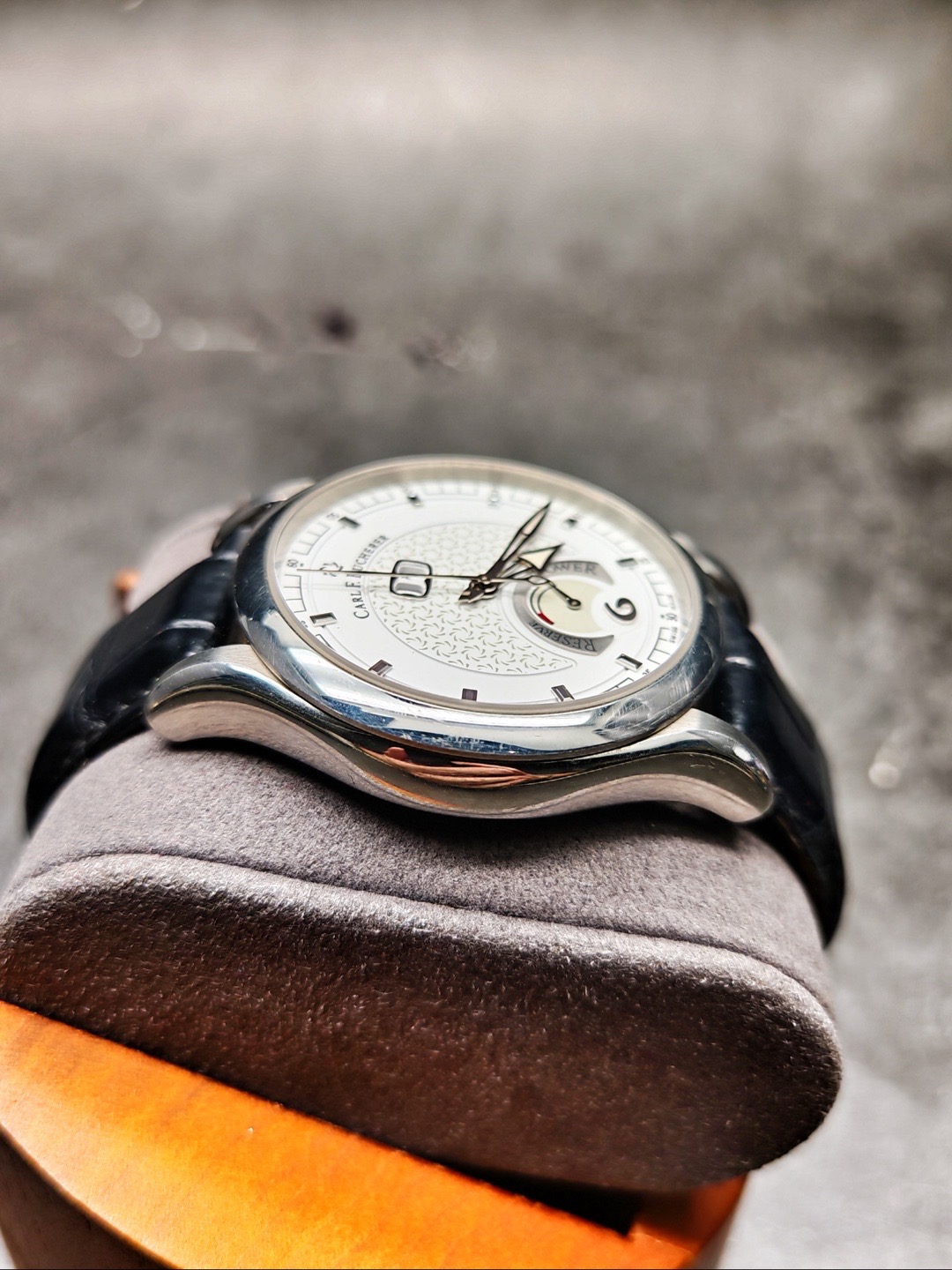 Carl F. Bucherer 10905 detail 5