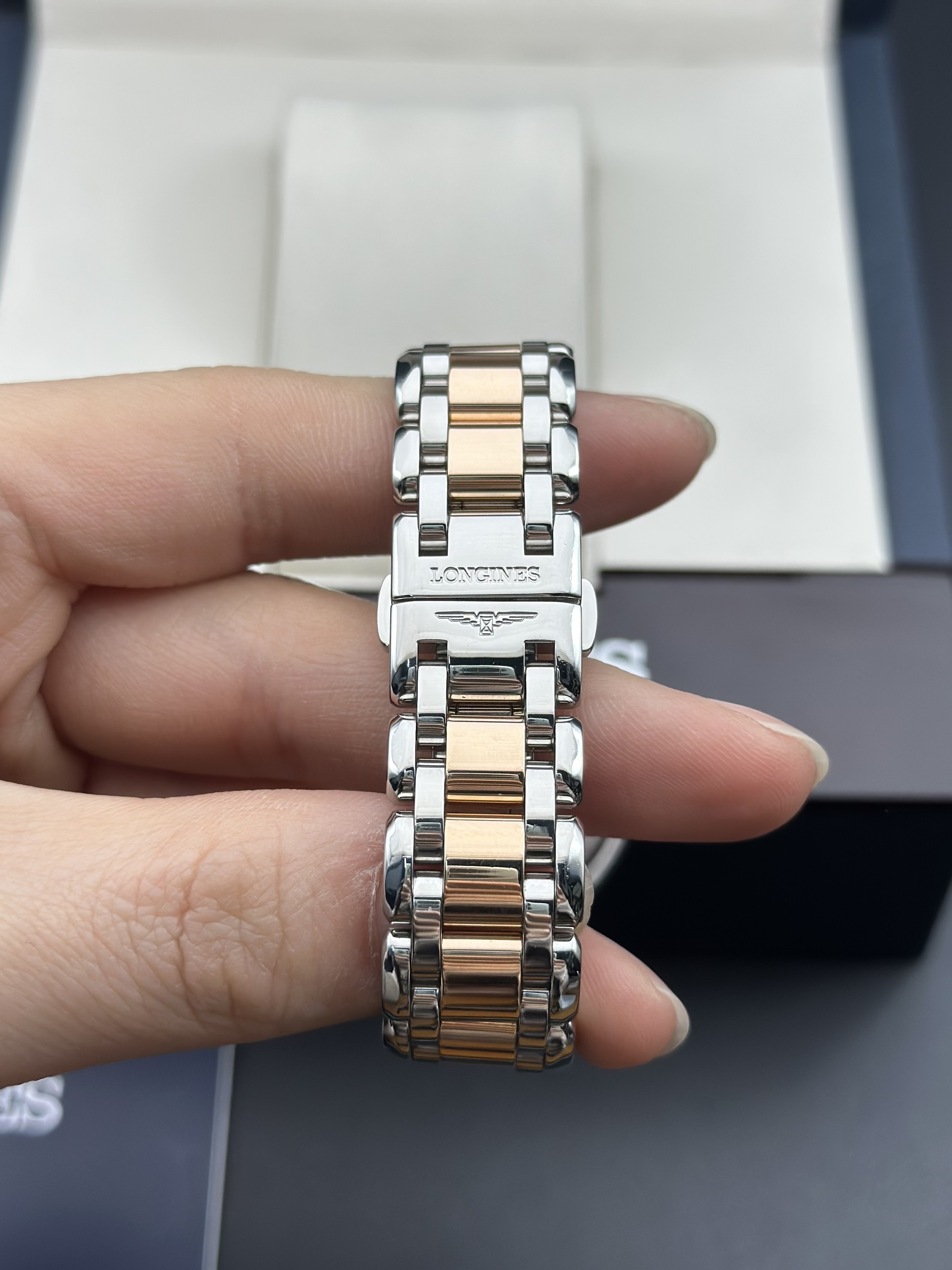 Longines L8.111.5.87.6 detail 4