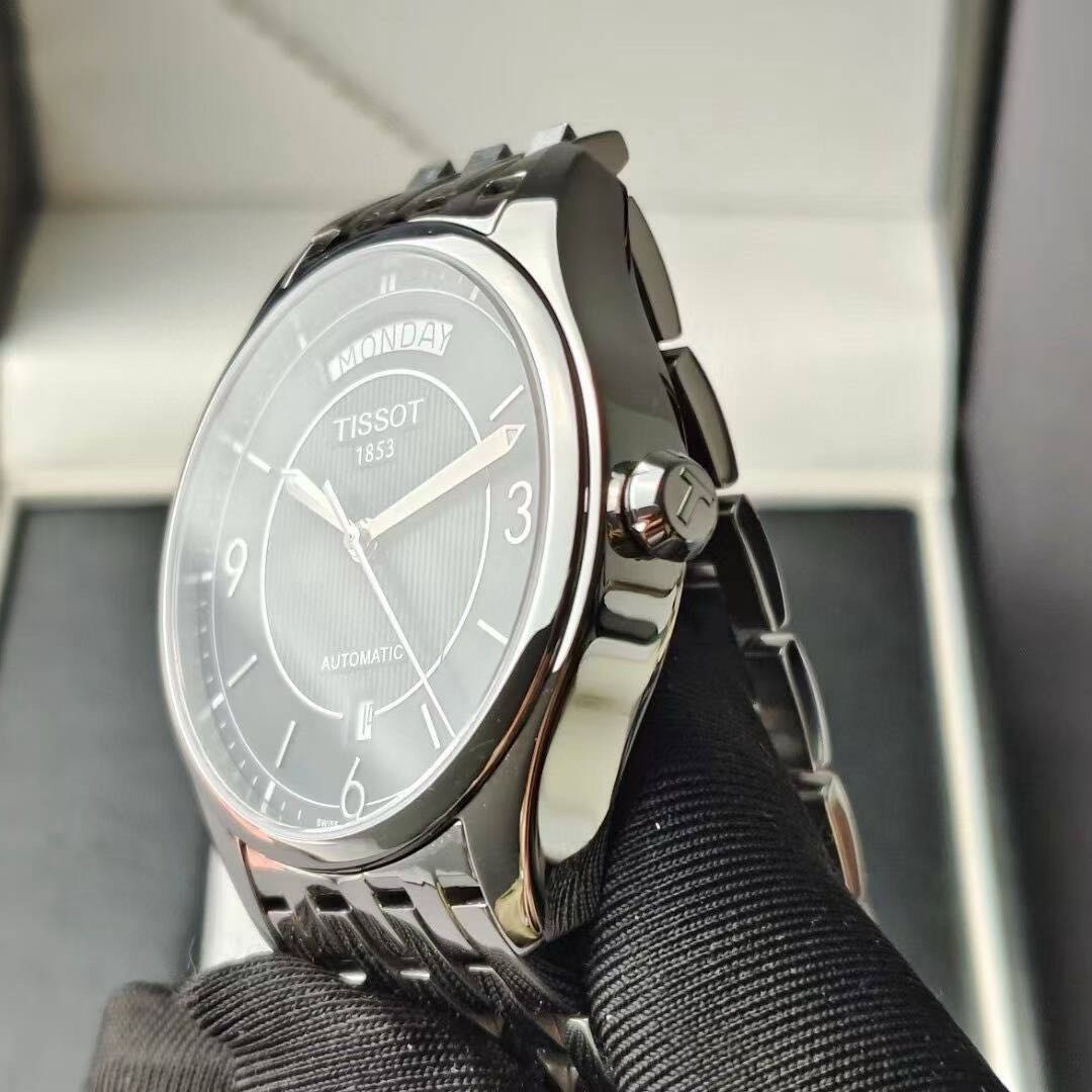Tissot T038.430.11.057.00 detail 2
