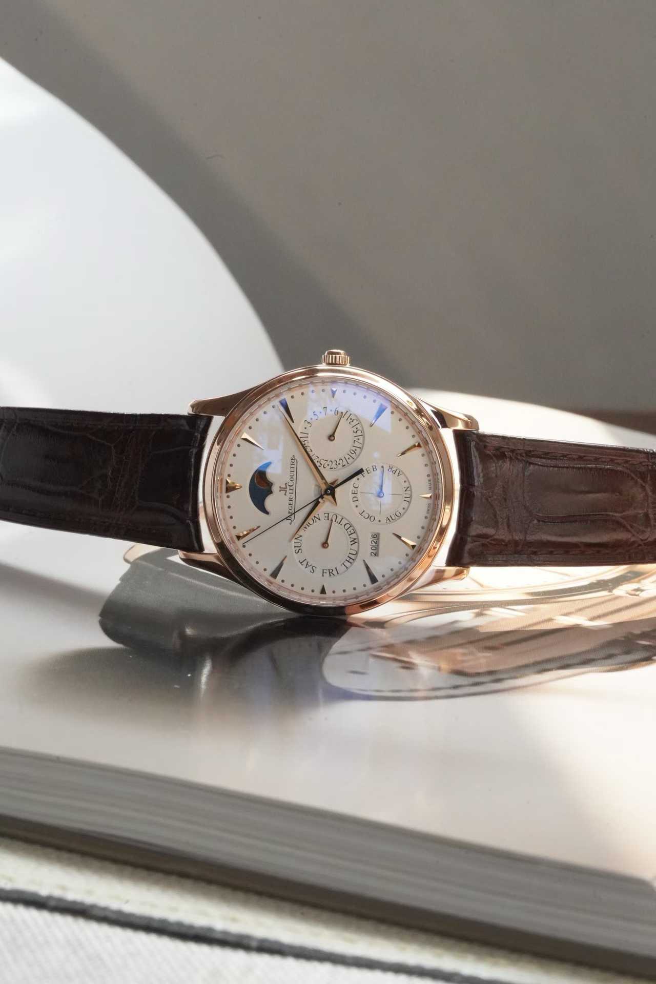 Jaeger-LeCoultre 1302520 detail 6