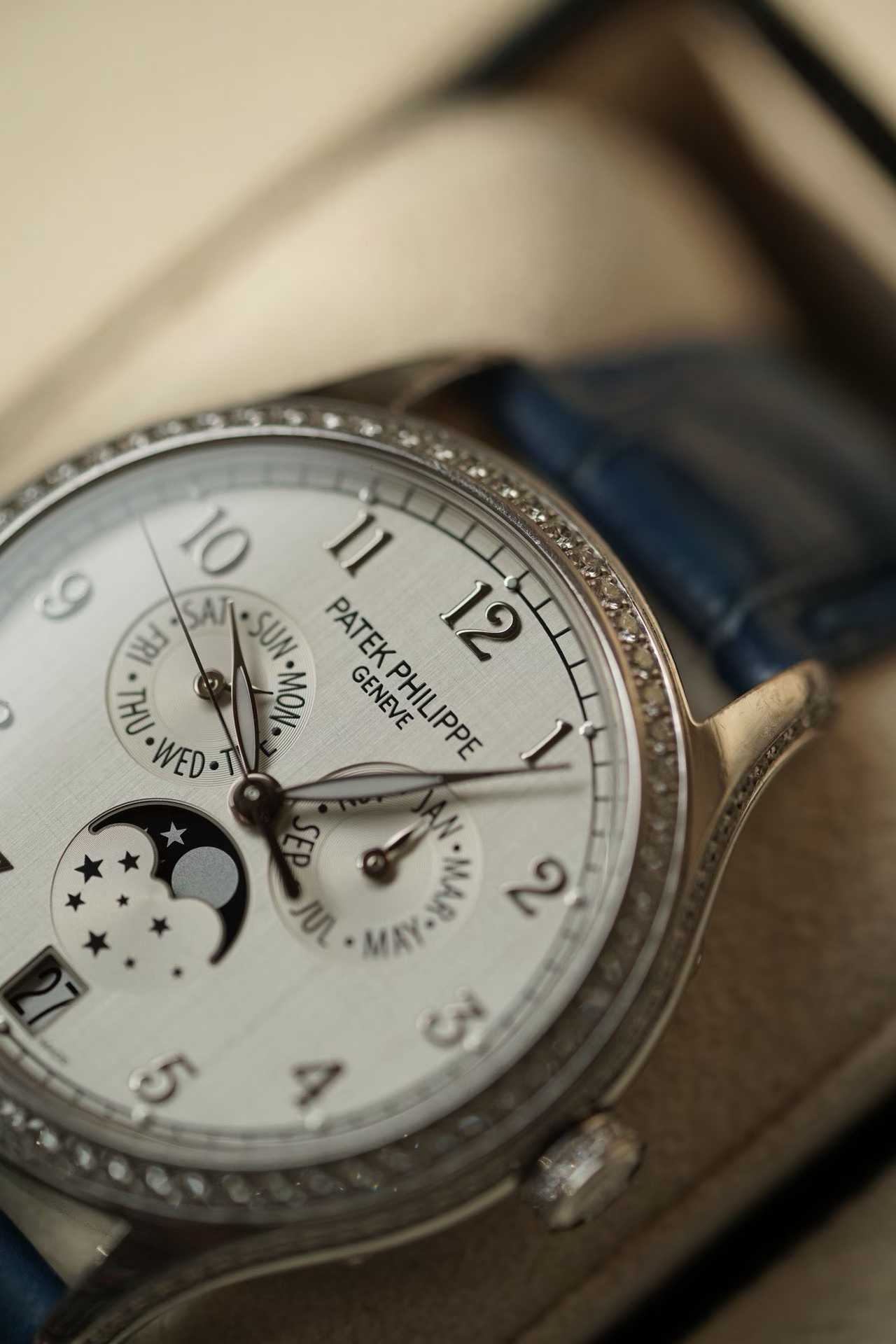Patek Philippe 4947G