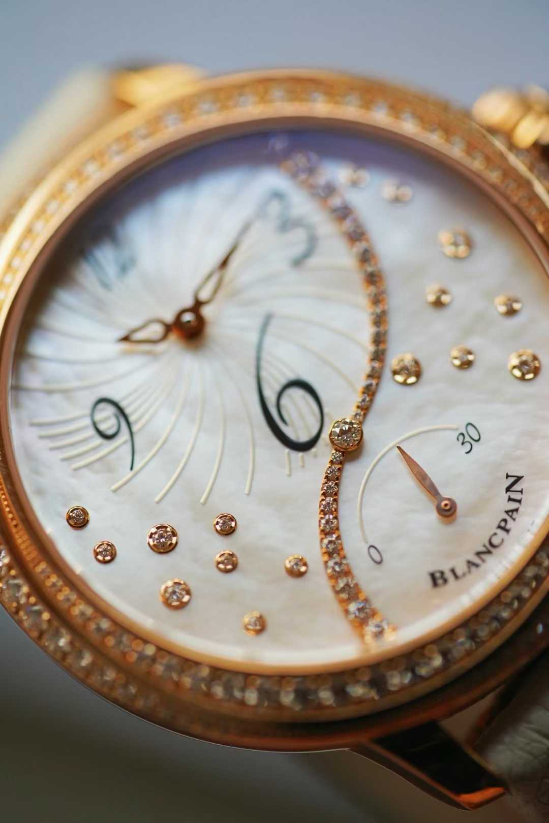 Blancpain 3650A-3754-58B detail 2