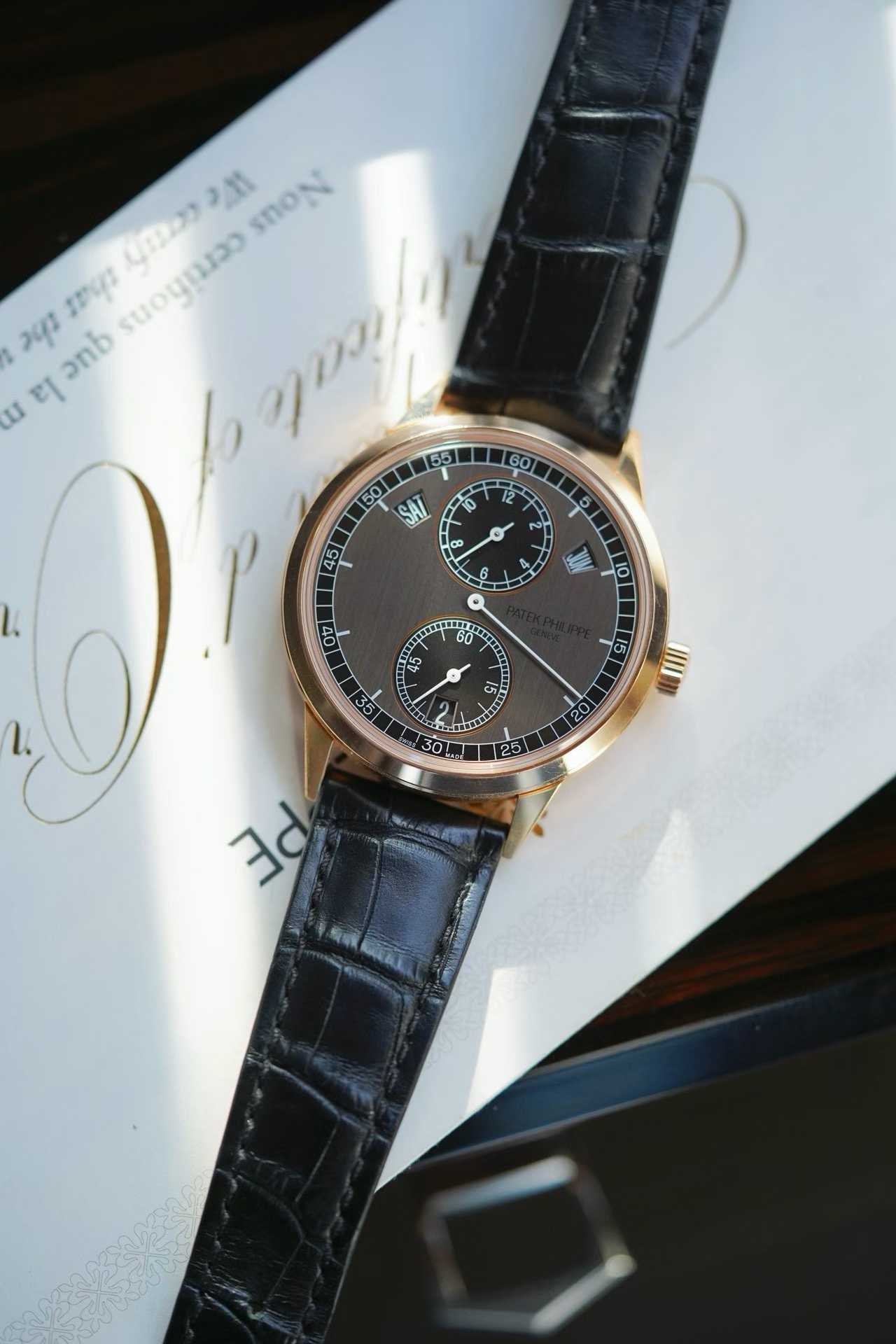 Patek Philippe 5235 / 50R-001 detail 2