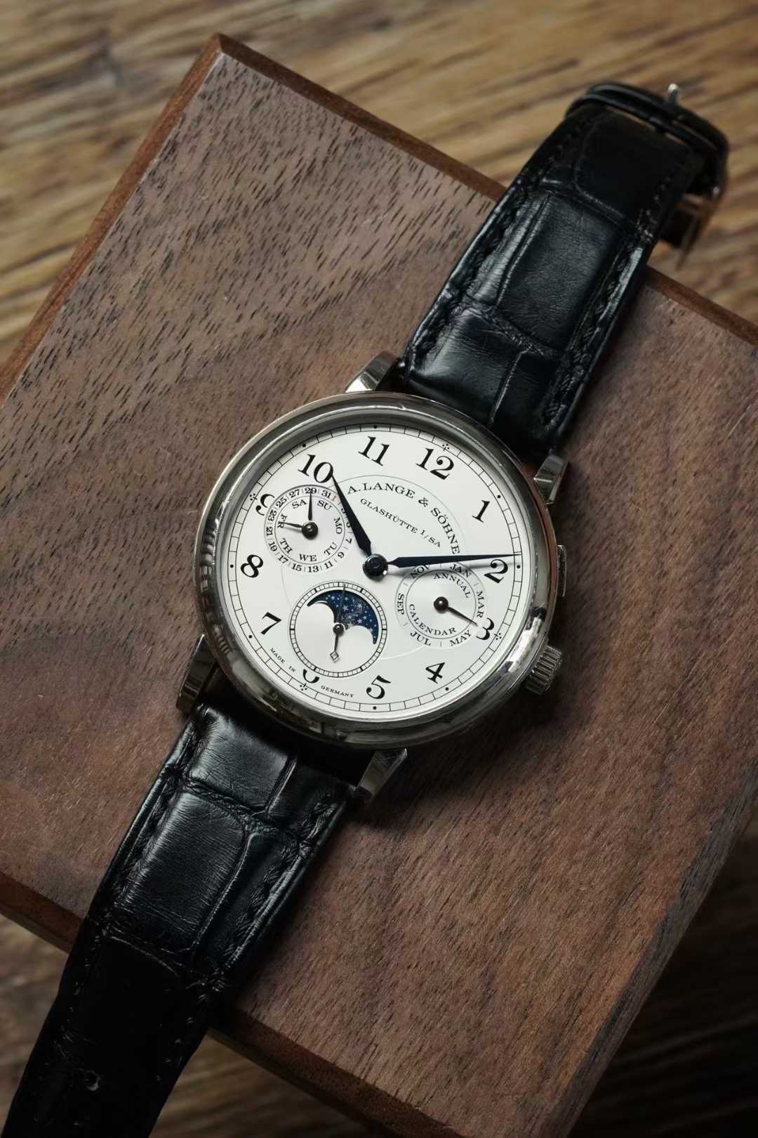 A. Lange & S&ouml;hne 238.026 detail 4