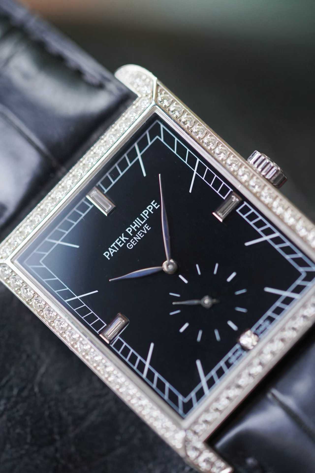 Patek Philippe 5112G detail 4