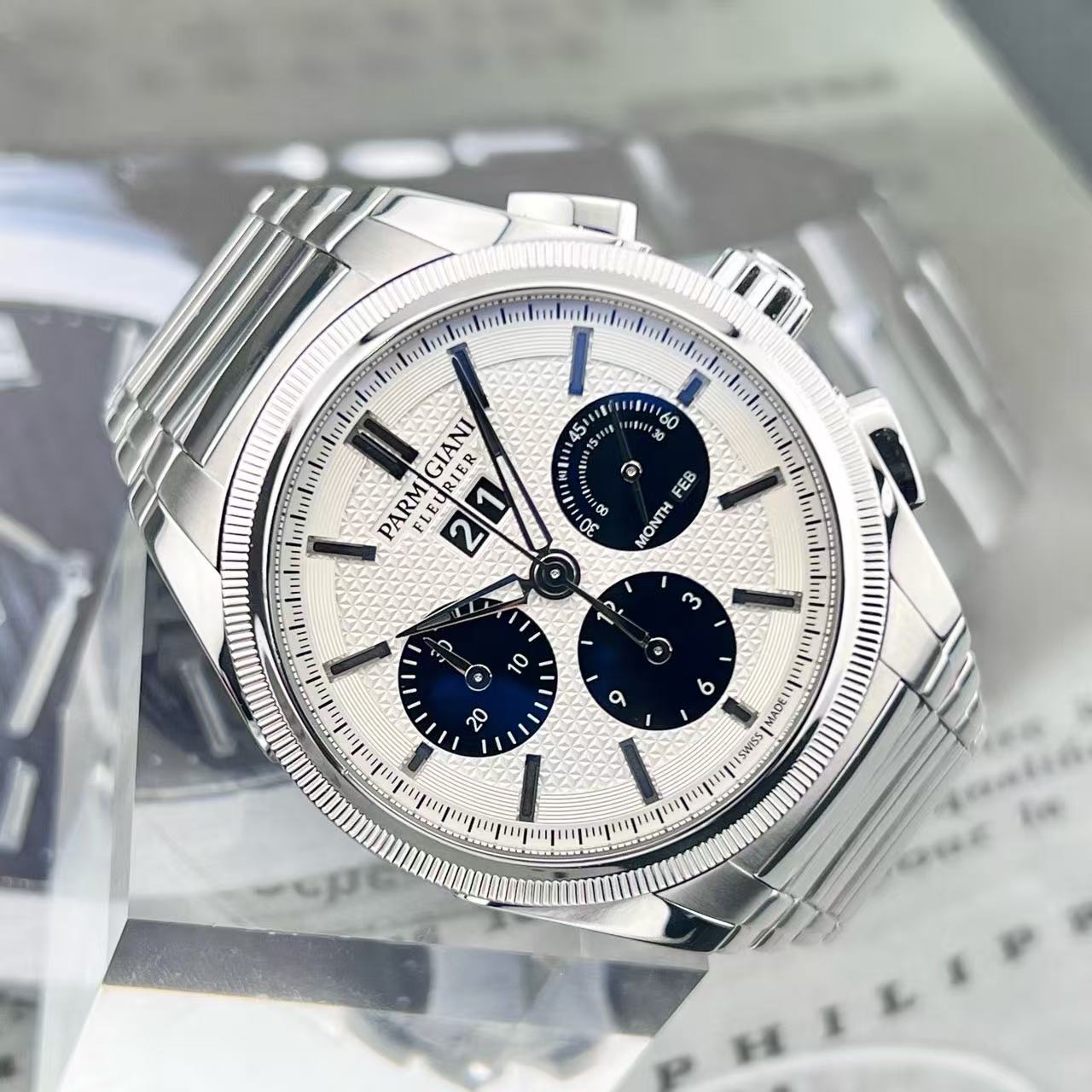 Parmigiani Fleurier PFC906-0000140-B00182 detail 2