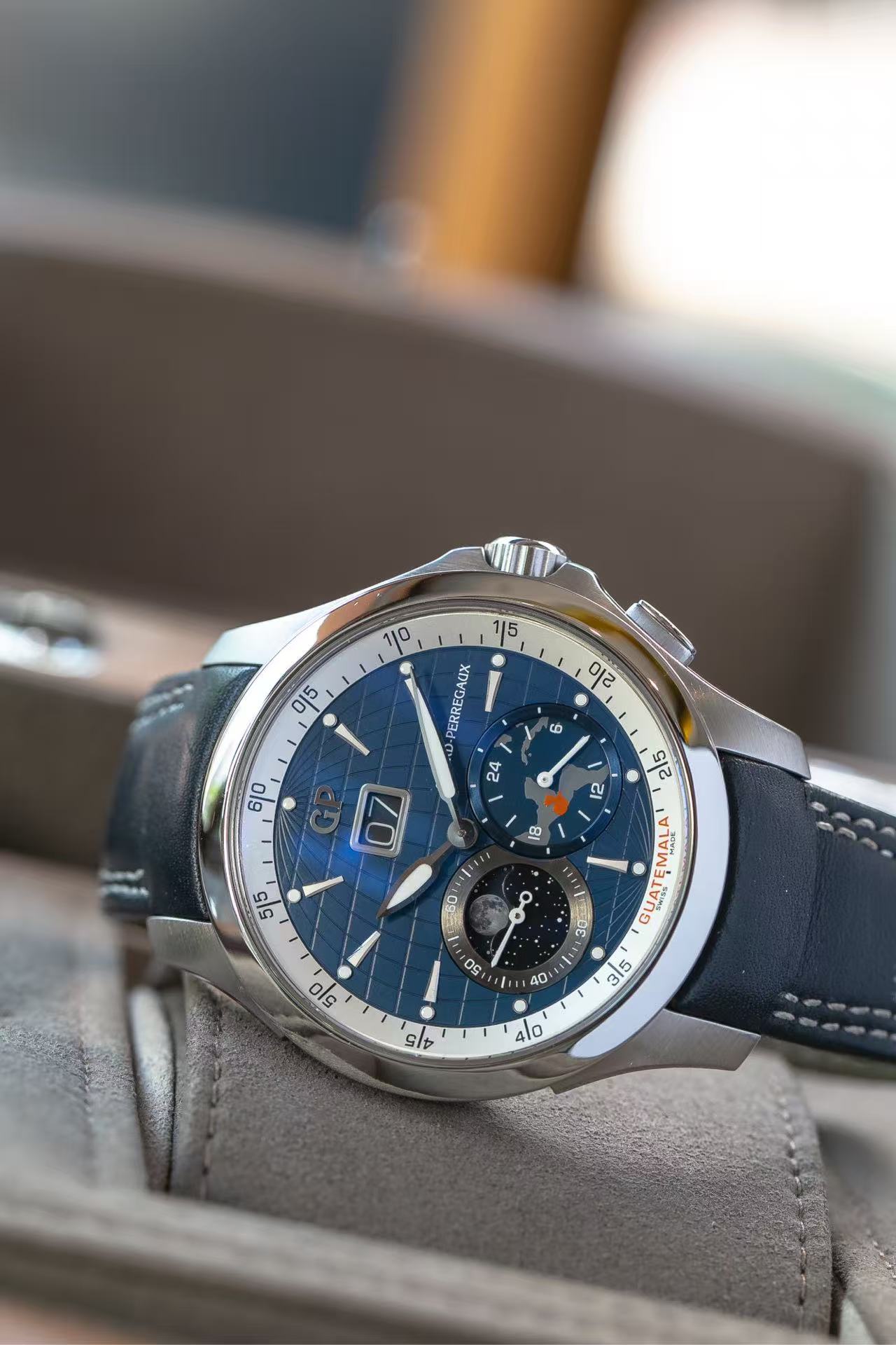 Girard Perregaux 49655-11-1528HB4A
